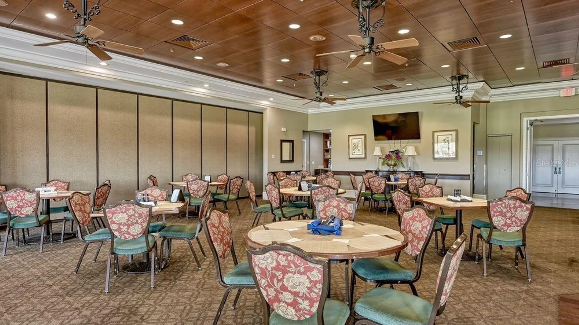 Property Slideshow image 55 of 80 | 6501 stone river rd apt 304, Bradenton, FL, 34203