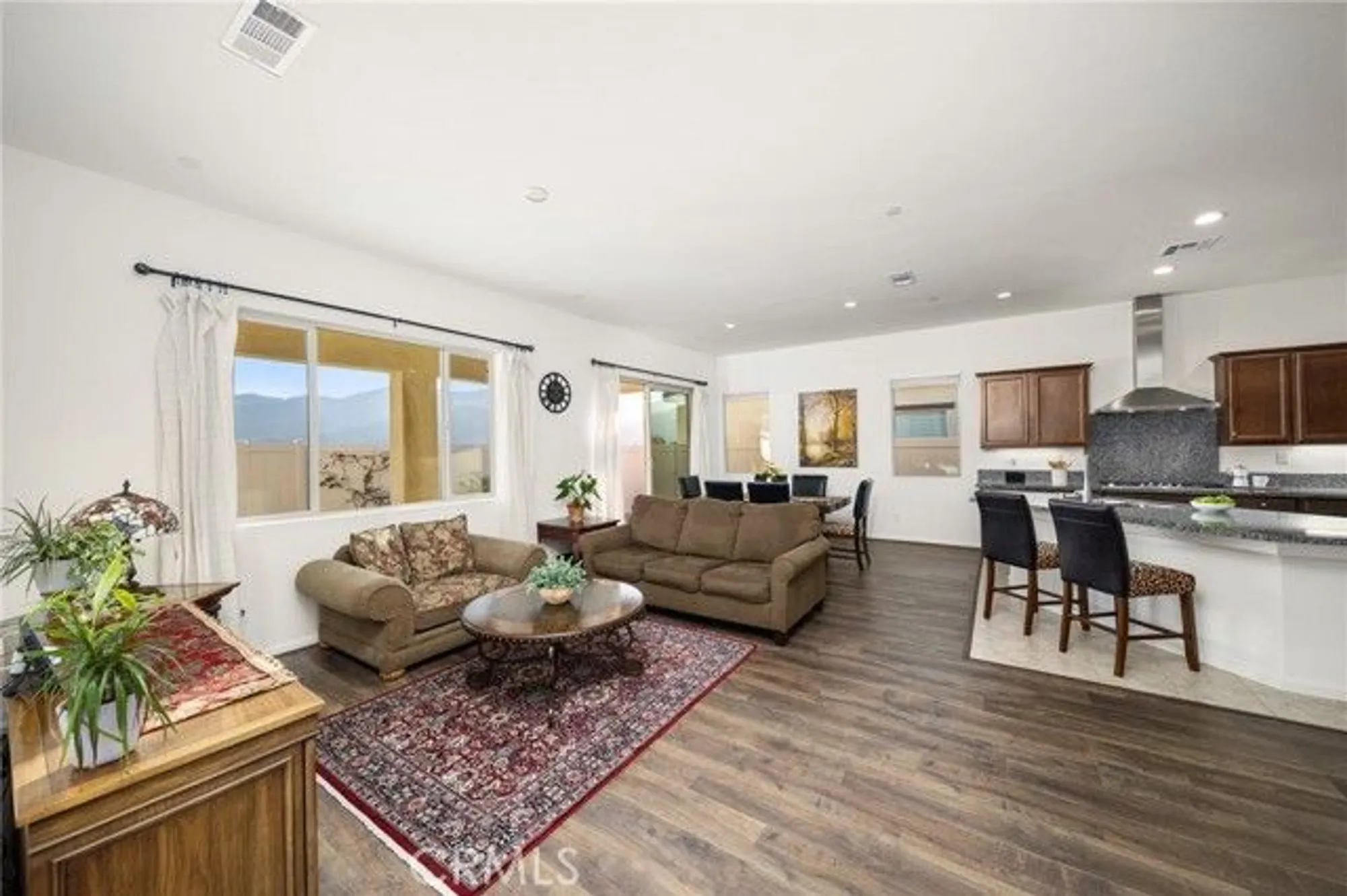 Property Slideshow image 23 of 67 | 11855 sagecrest ct, Corona, CA, 92883