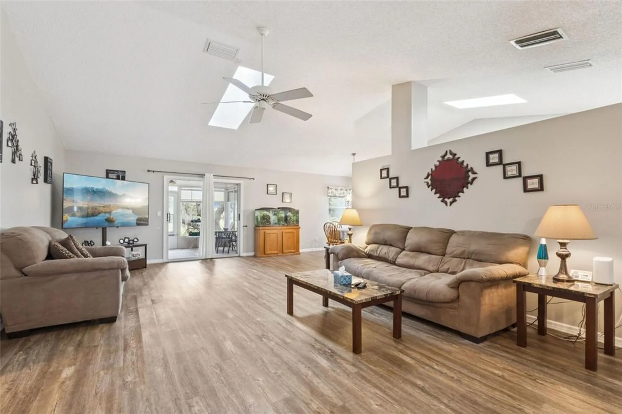 Property Slideshow image 8 of 73 | 26320 evert st, Leesburg, FL, 34748