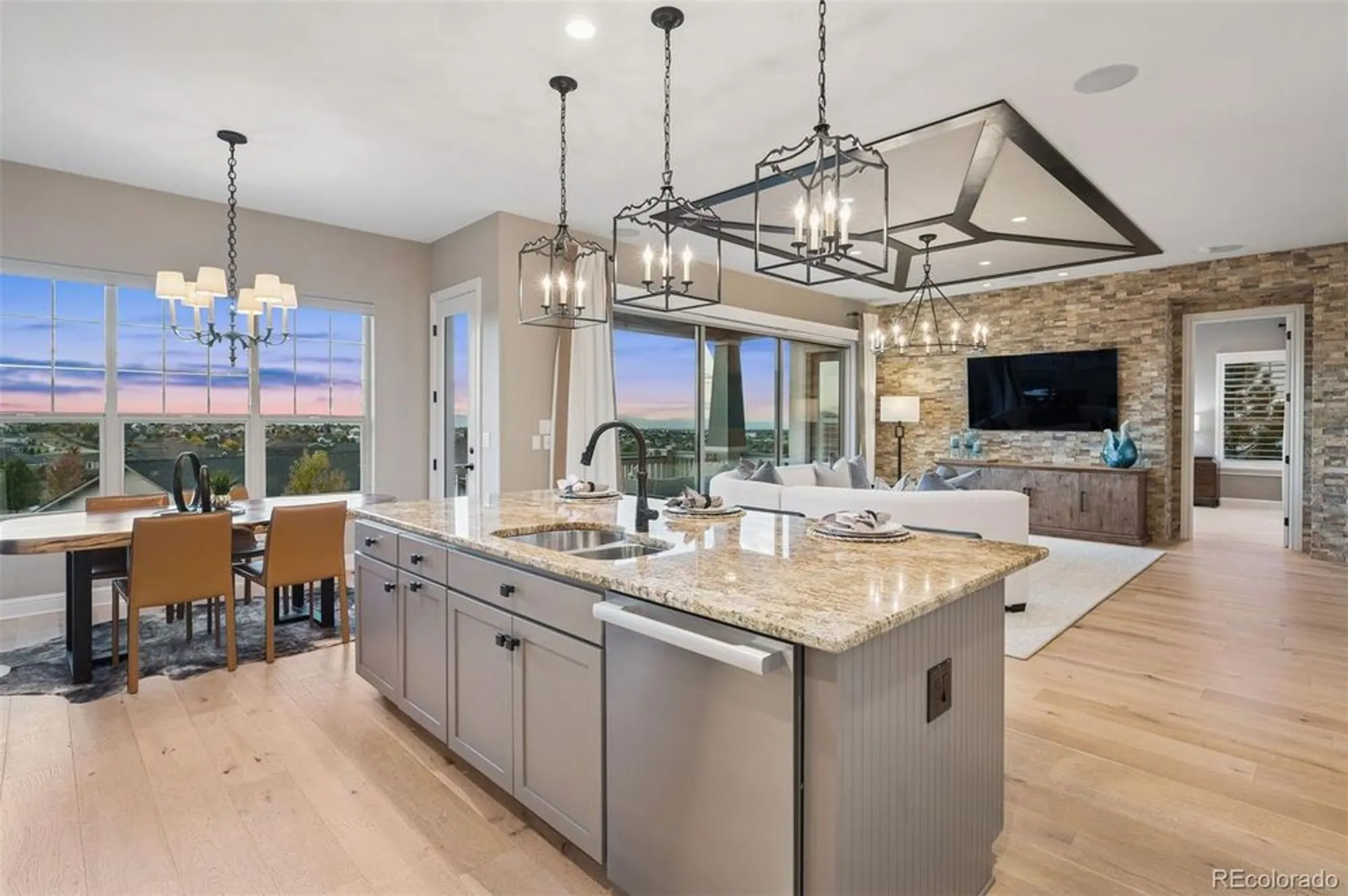 Property Slideshow image 9 of 48 | 8363 s winnipeg ct, Aurora, CO, 80016