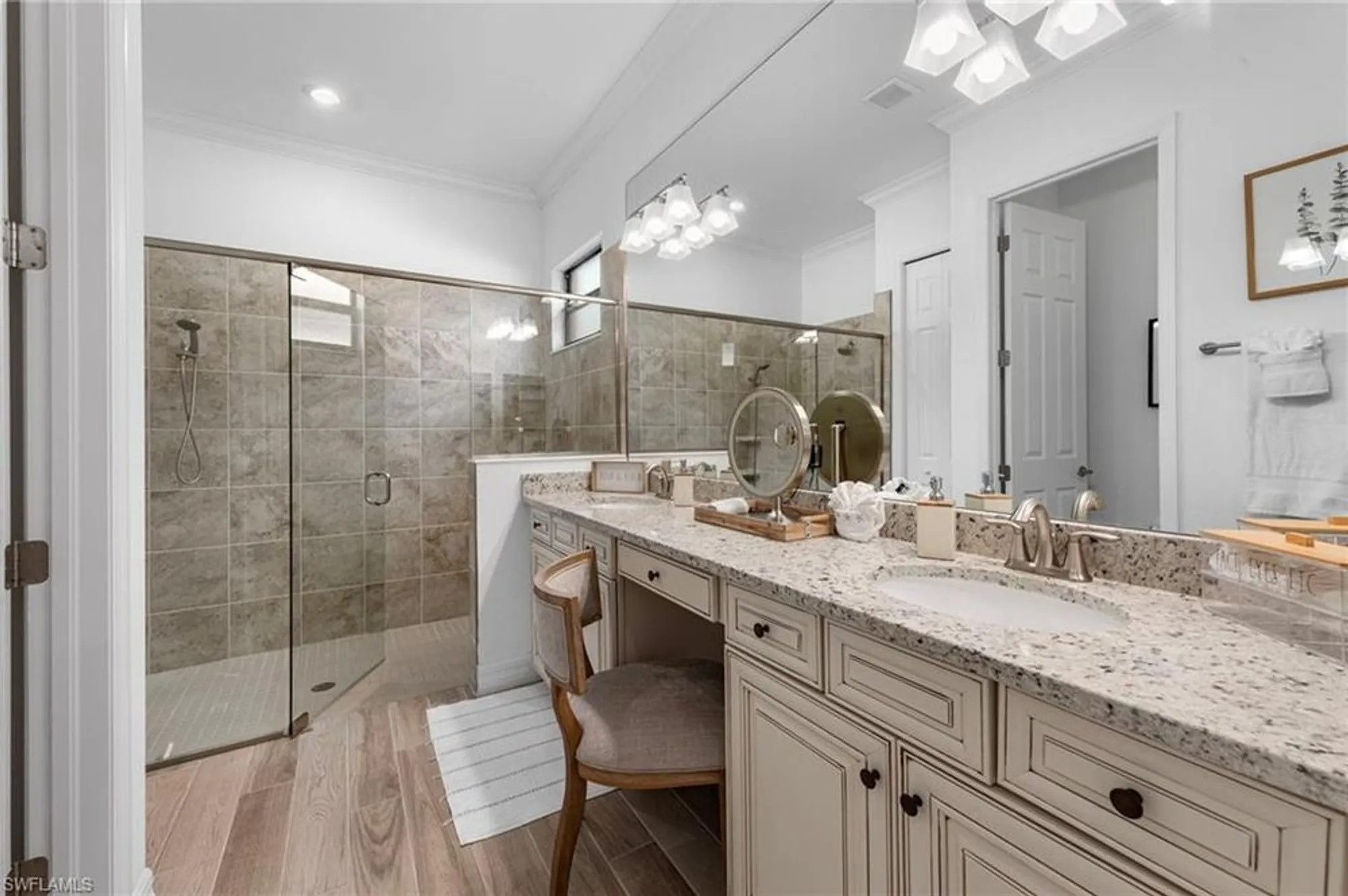 Property Slideshow image 21 of 49 | 28009 foxrock ct, Bonita Springs, FL, 34135