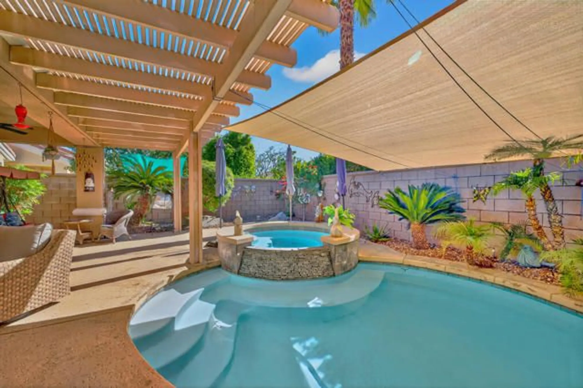 Property Slideshow image 1 of 24 | 78241 hollister dr, Palm Desert, CA, 92211