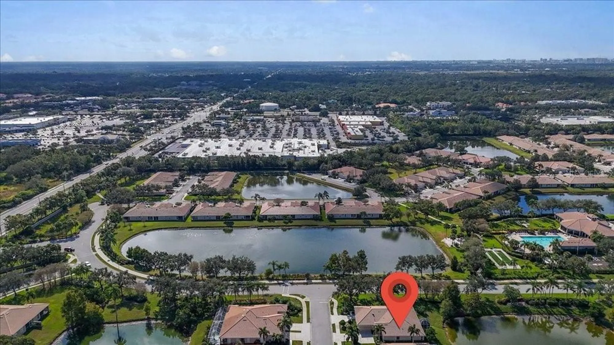Property Slideshow image 43 of 59 | 8151 victoria falls cir, Sarasota, FL, 34243