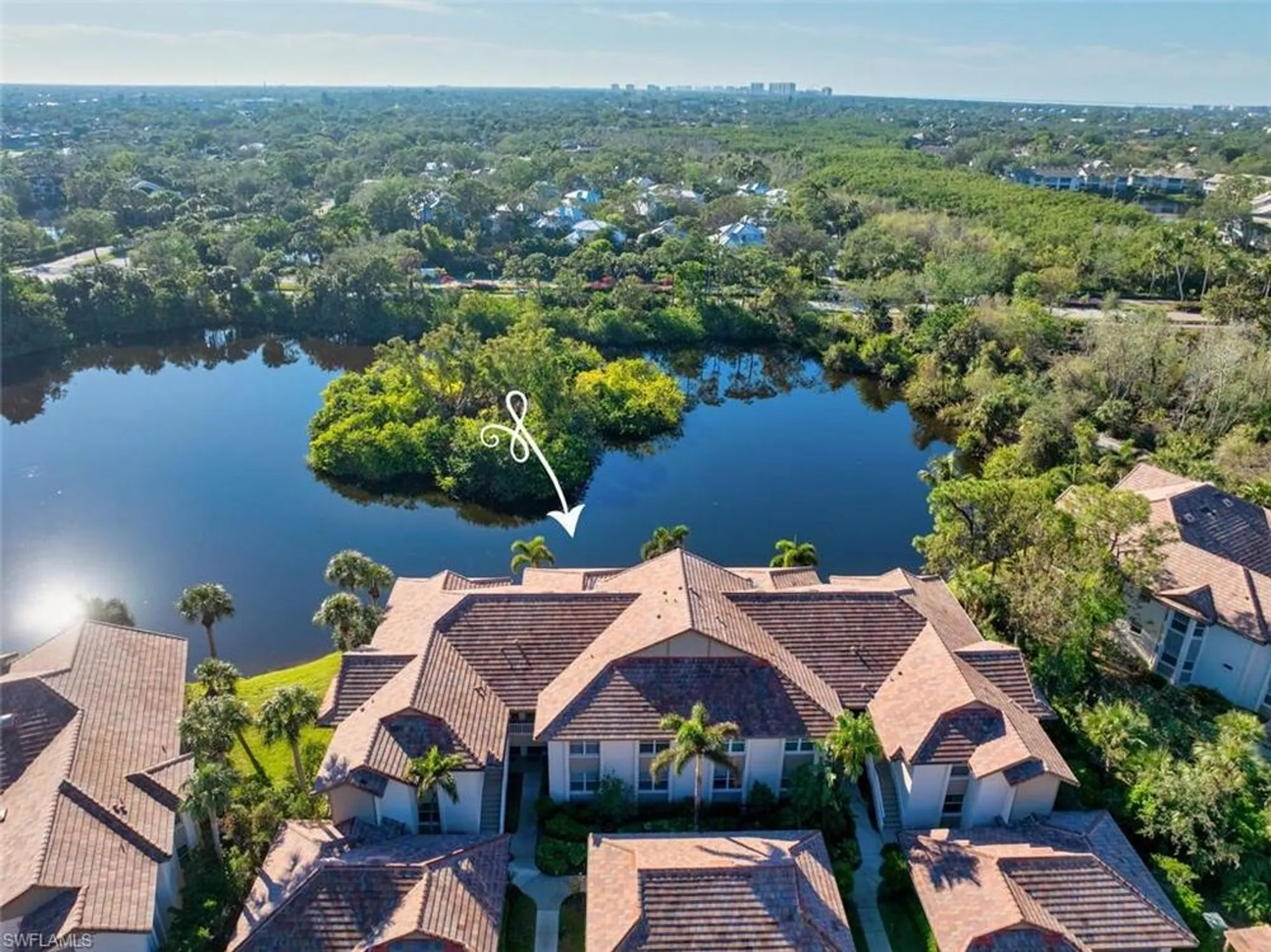 Property Slideshow image 2 of 22 | 26881 wedgewood dr 102, Bonita Springs, FL, 34134