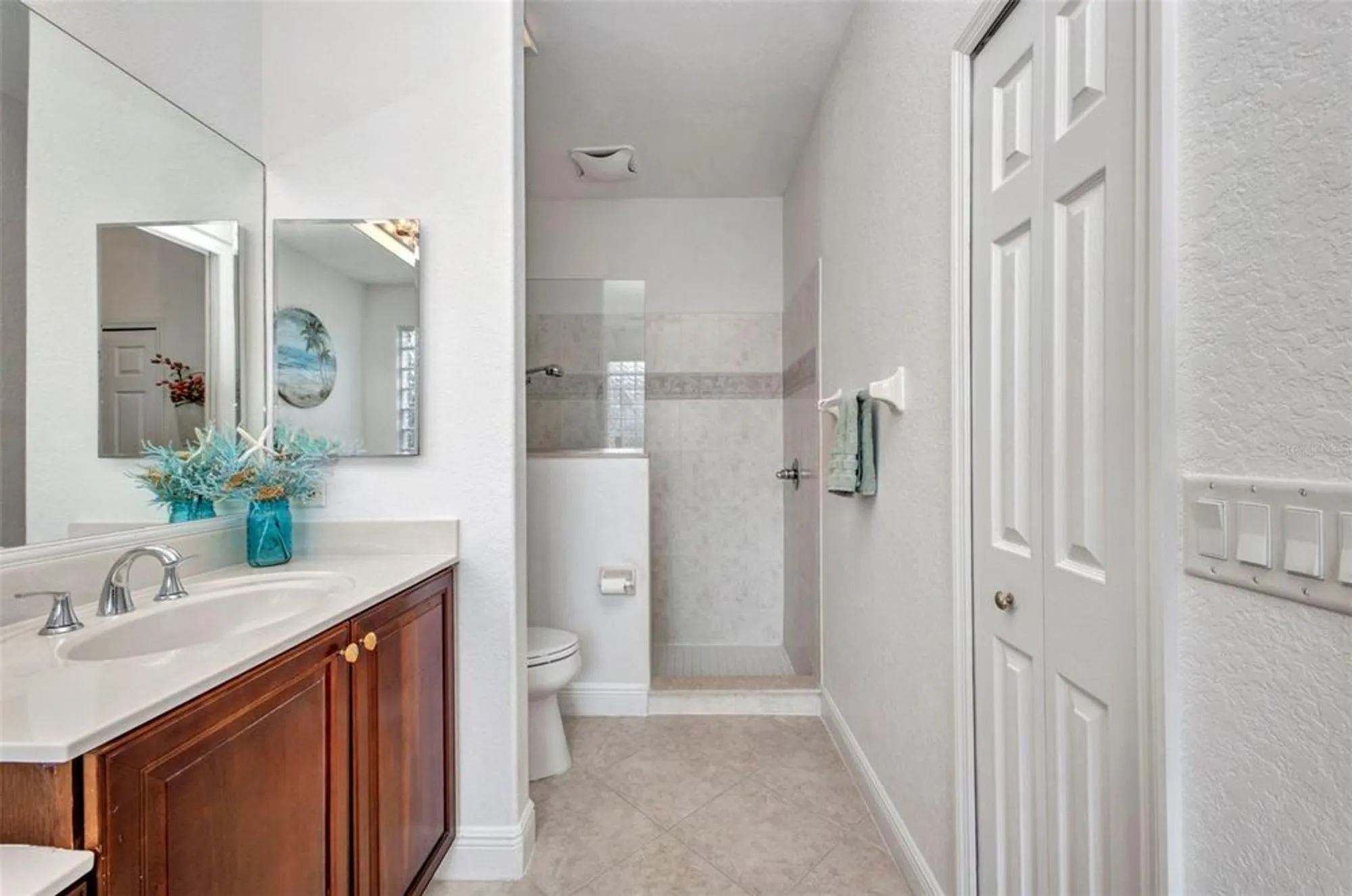 Property Slideshow image 19 of 45 | 24312 westgate blvd, Port Charlotte, FL, 33980