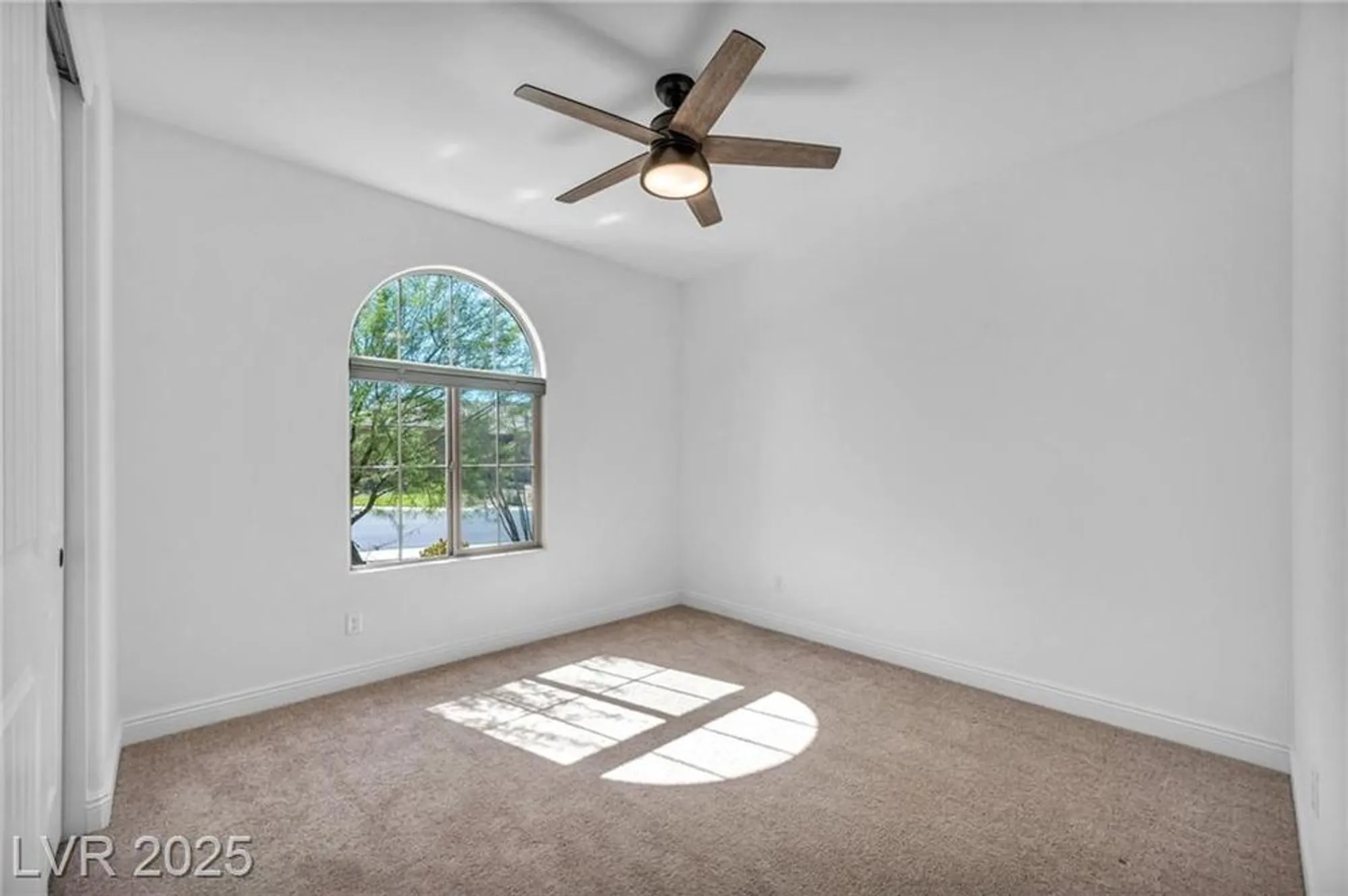 Property Slideshow image 37 of 83 | 906 majestic vw, Mesquite, NV, 89034