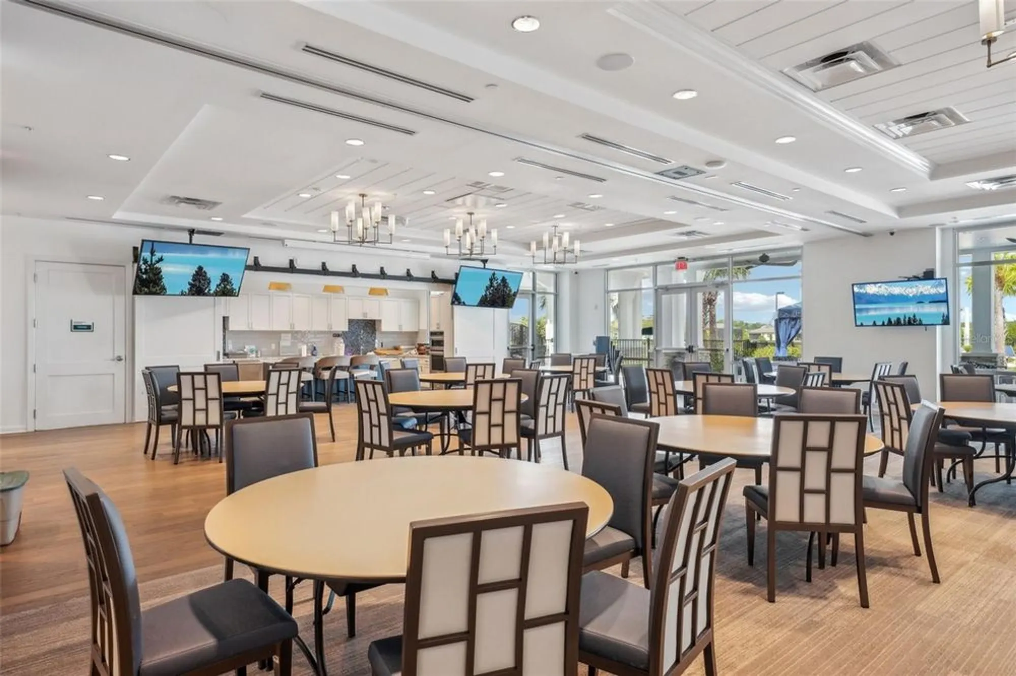 Property Slideshow image 72 of 98 | 19183 coastal shore ter, Land O Lakes, FL, 34638