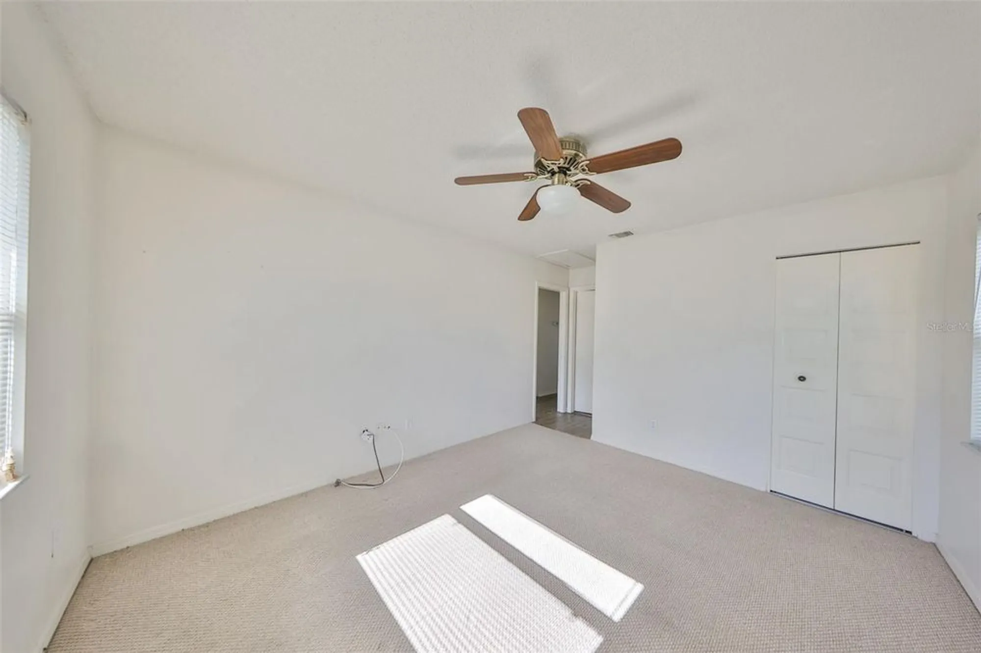 Property Slideshow image 11 of 45 | 431 gloucester blvd, Sun City Center, FL, 33573