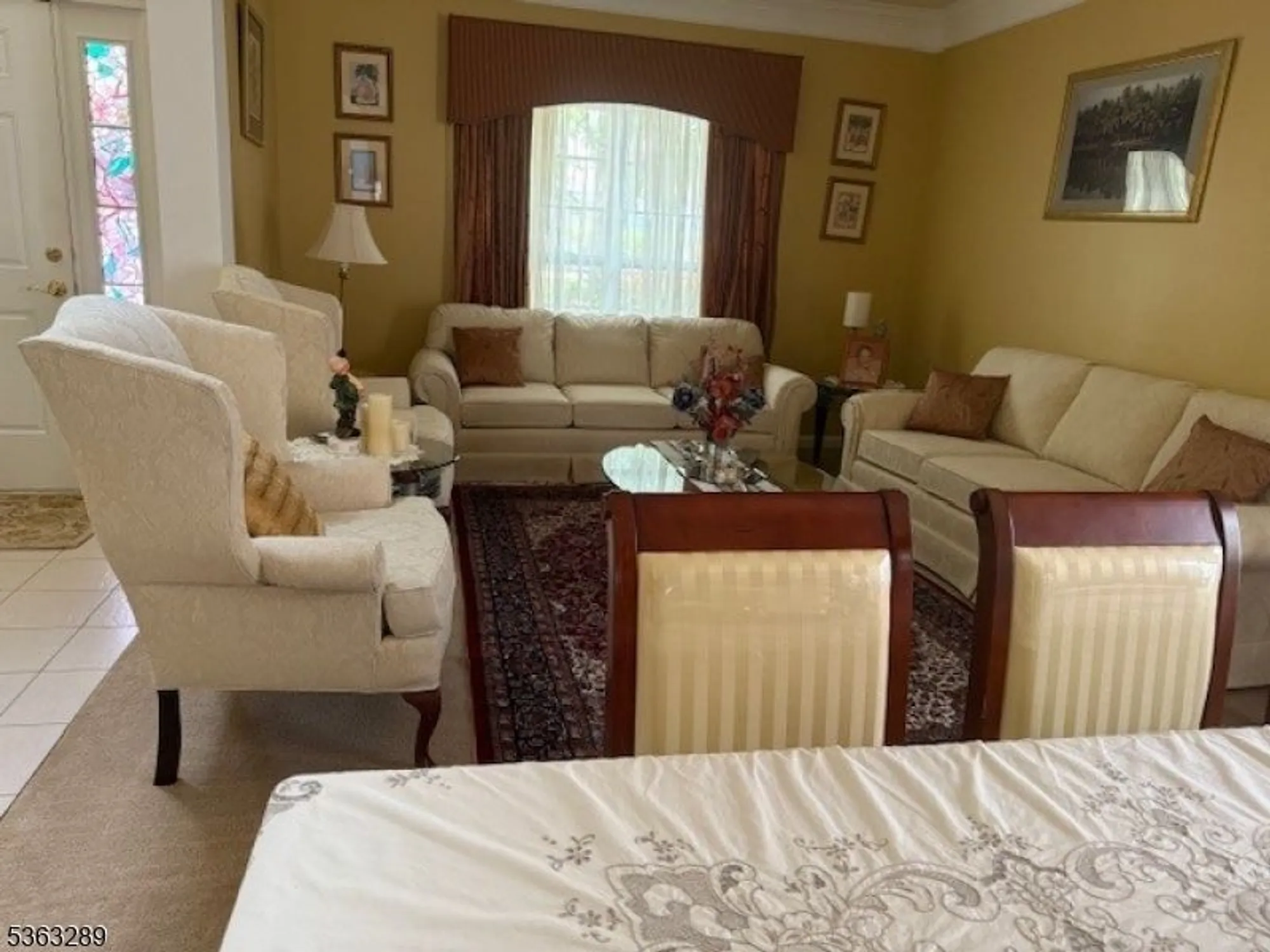 Property Slideshow image 6 of 27 | 515 crossfields ln, Somerset, NJ, 08873