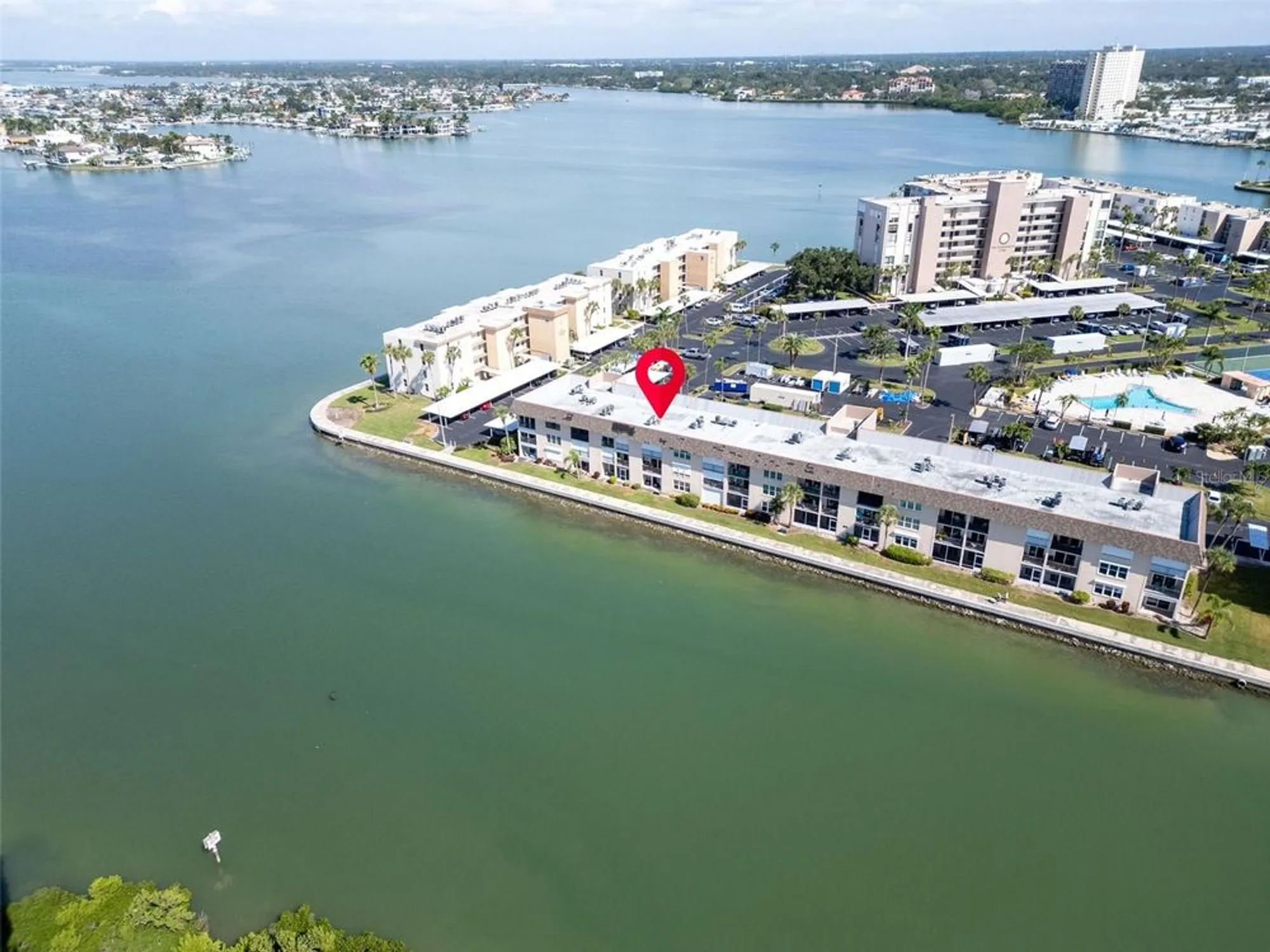 Property Slideshow image 2 of 37 | 7930 sun island dr 104, South Pasadena, FL, 33707