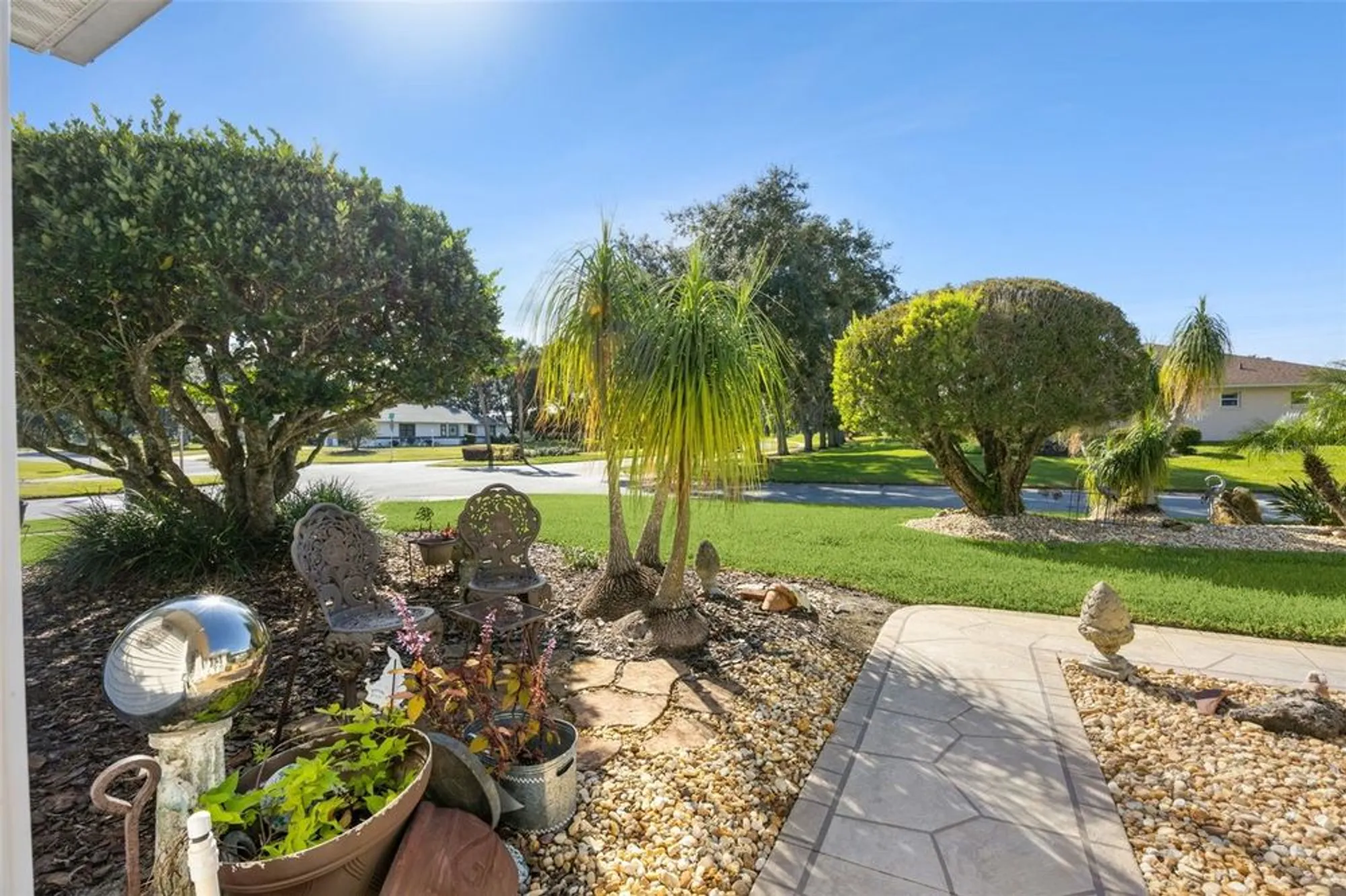 Property Slideshow image 6 of 82 | 26600 racquet cir, Leesburg, FL, 34748