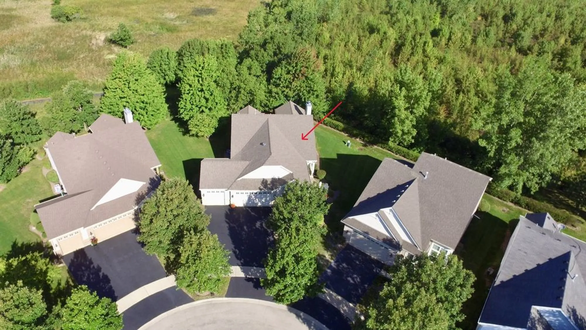 Property Slideshow image 2 of 40 | 1504 mansfield dr, Aurora, IL, 60502