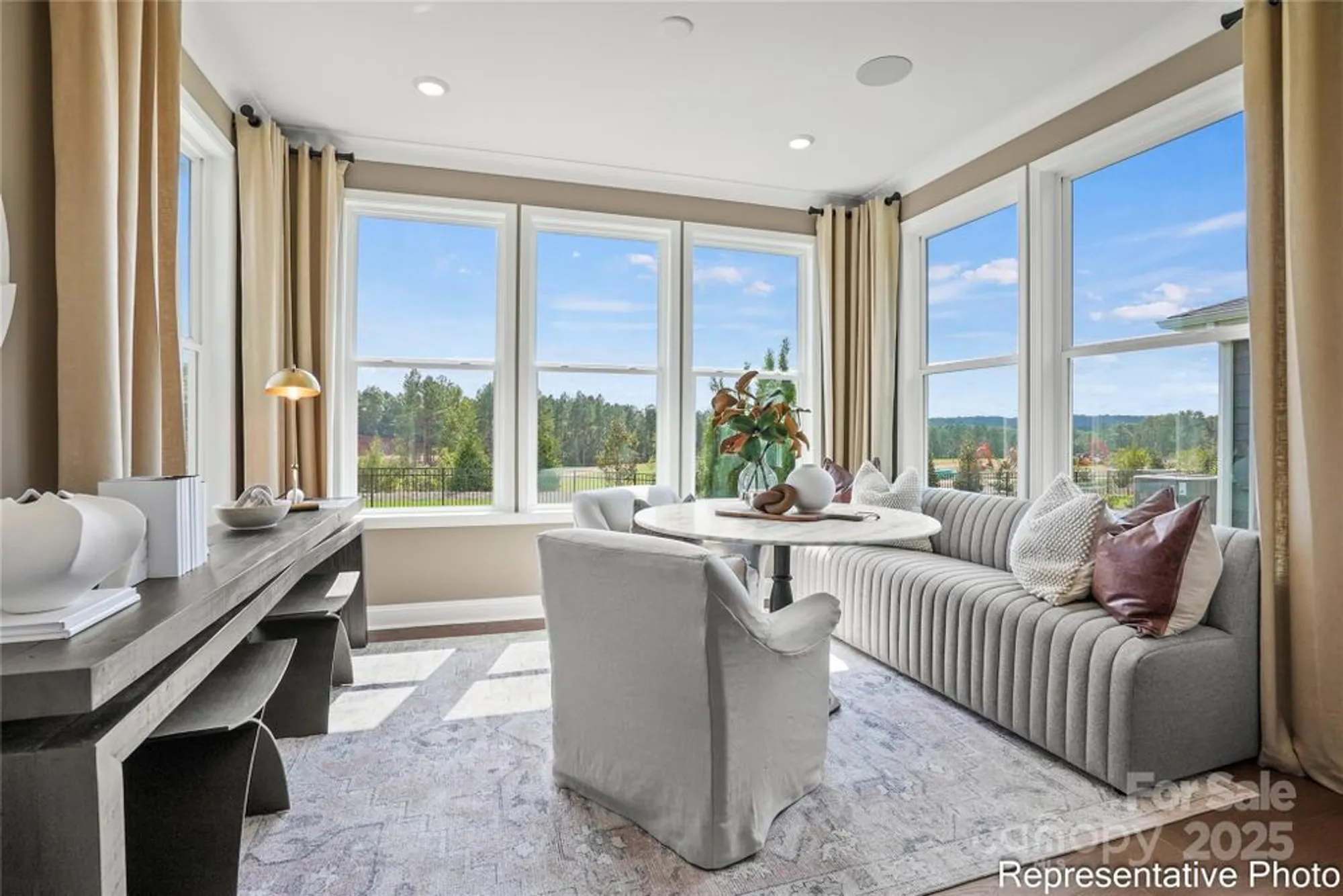 Property Slideshow image 12 of 20 | 2717 peak ct # 204, Belmont, NC, 28012