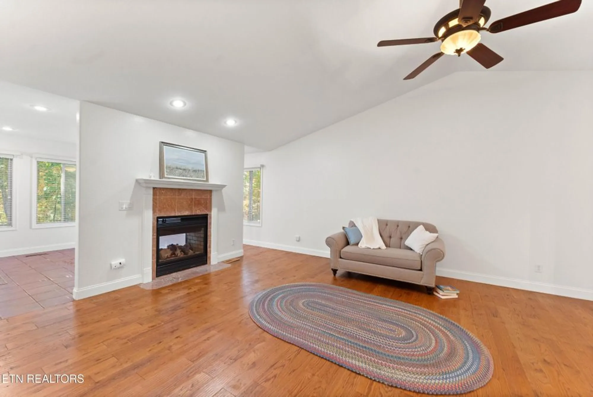 Property Slideshow image 7 of 38 | 109 markham ln, Crossville, TN, 38558