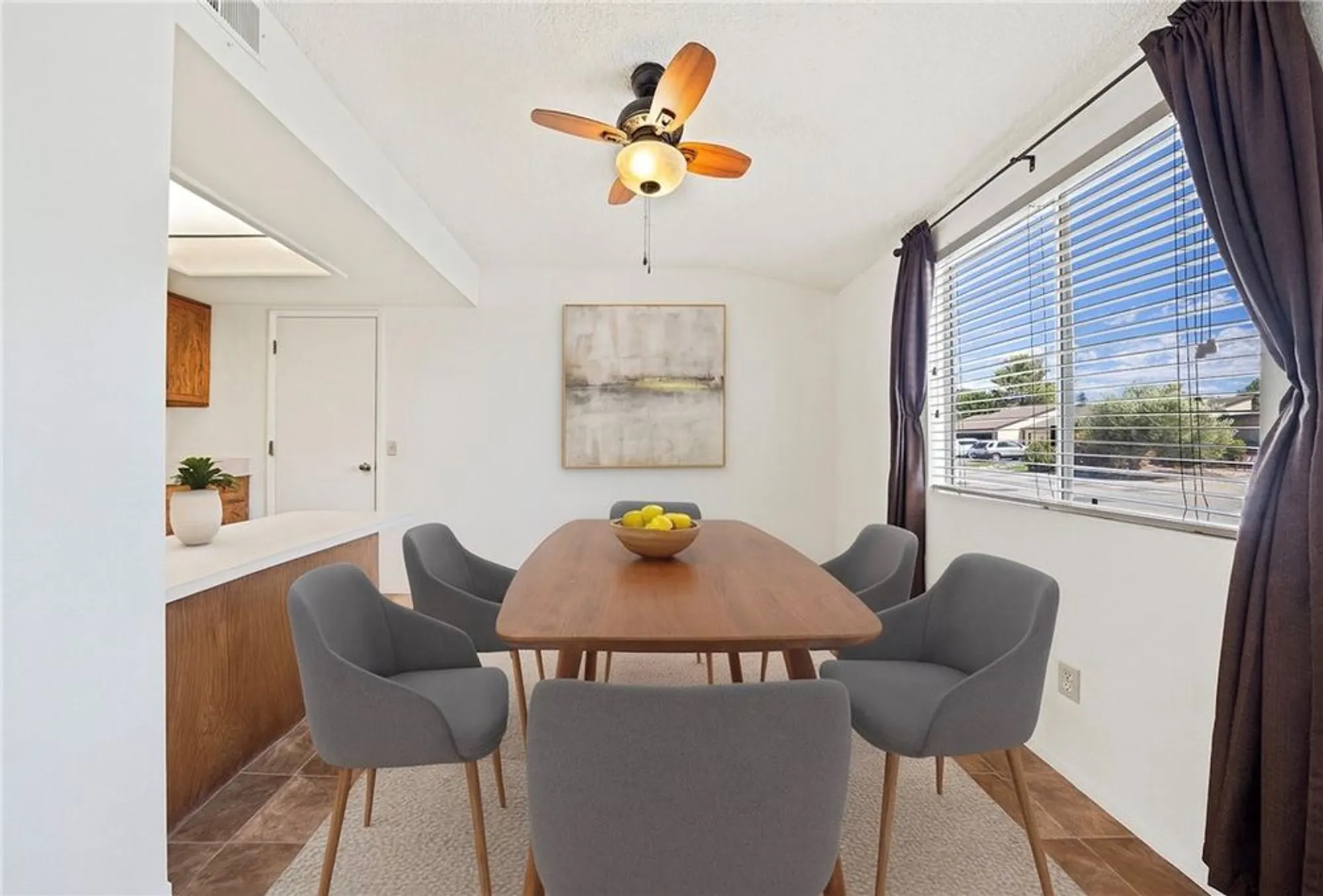 Property Slideshow image 9 of 25 | 1719 lark ellen dr, Paso Robles, CA, 93446