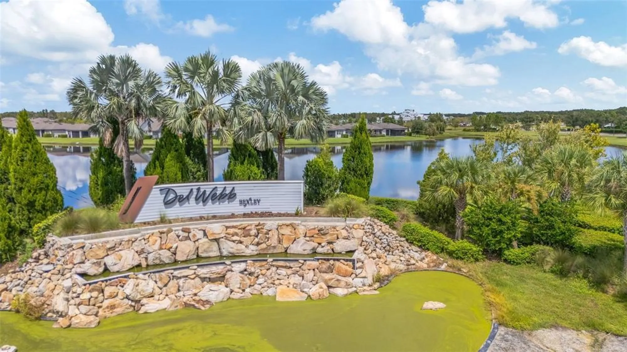 Property Slideshow image 42 of 70 | 19494 sea glass cir, Land O Lakes, FL, 34638