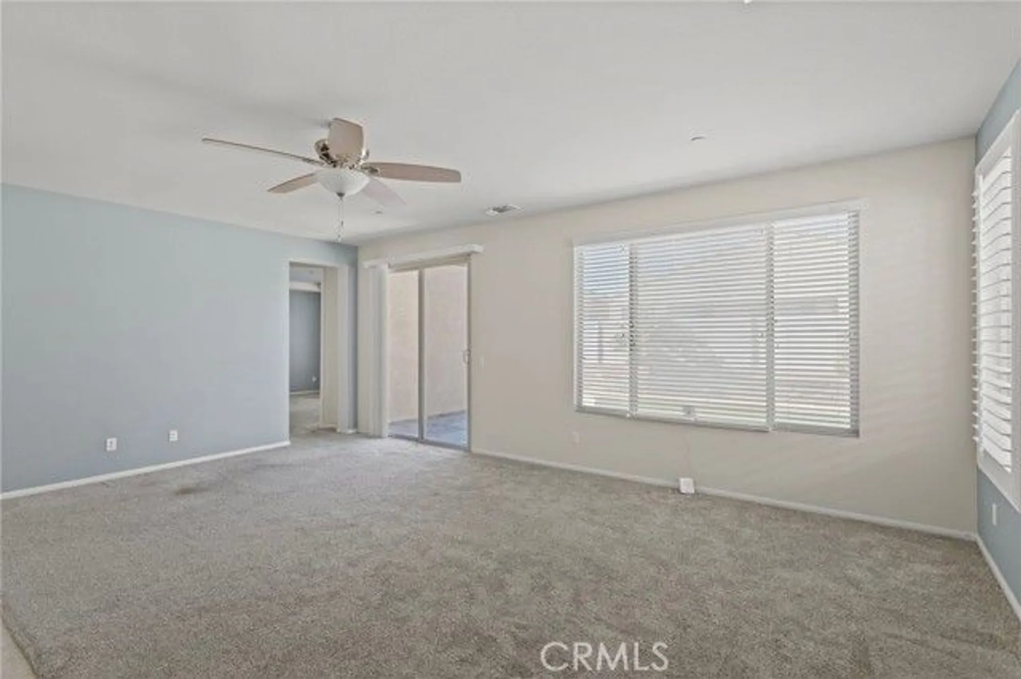 Property Slideshow image 11 of 27 | 19156 doral st, Apple Valley, CA, 92308