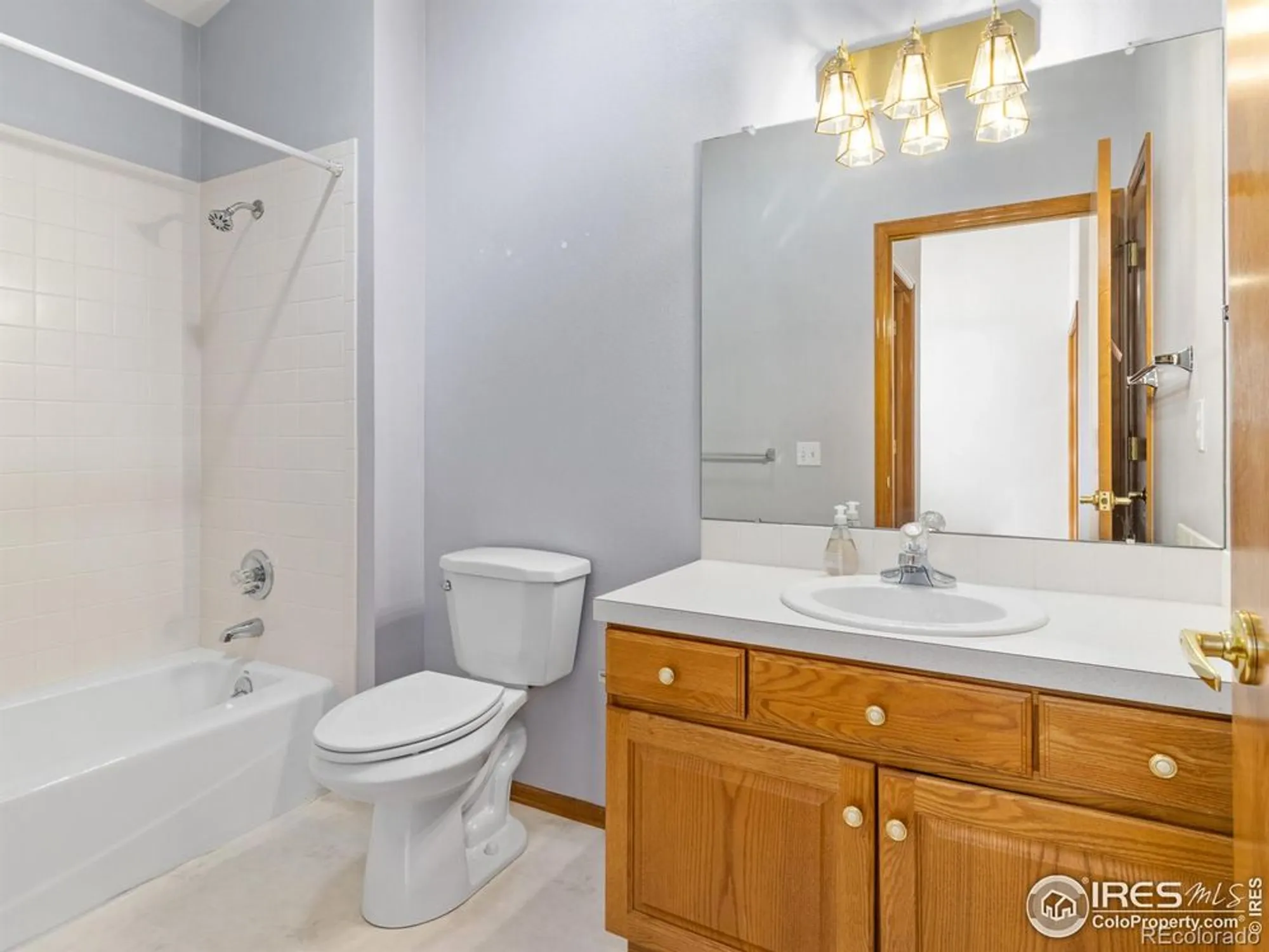 Property Slideshow image 13 of 24 | 1520 tulip ct, Longmont, CO, 80501