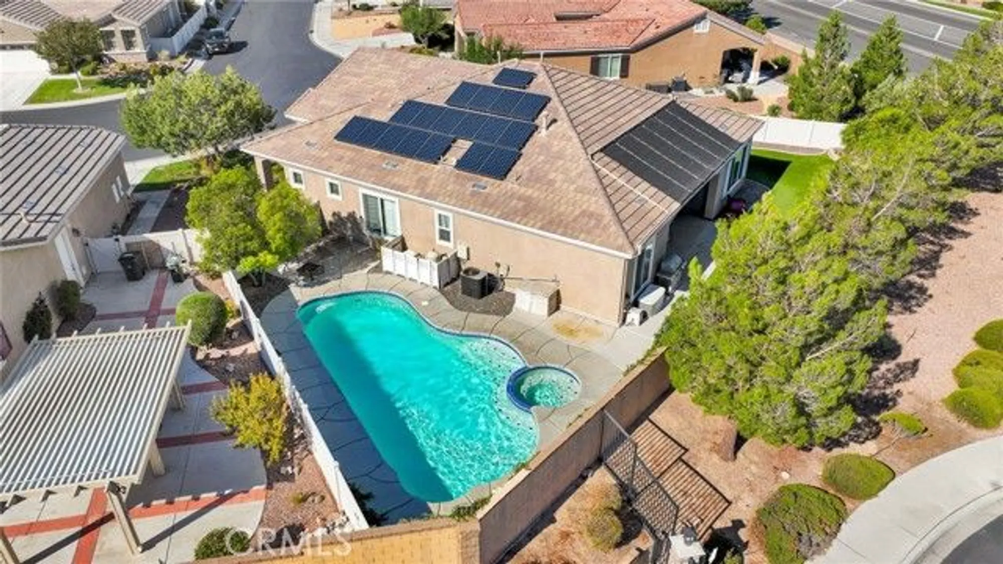 Property Slideshow image 2 of 33 | 10215 wascana ln, Apple Valley, CA, 92308