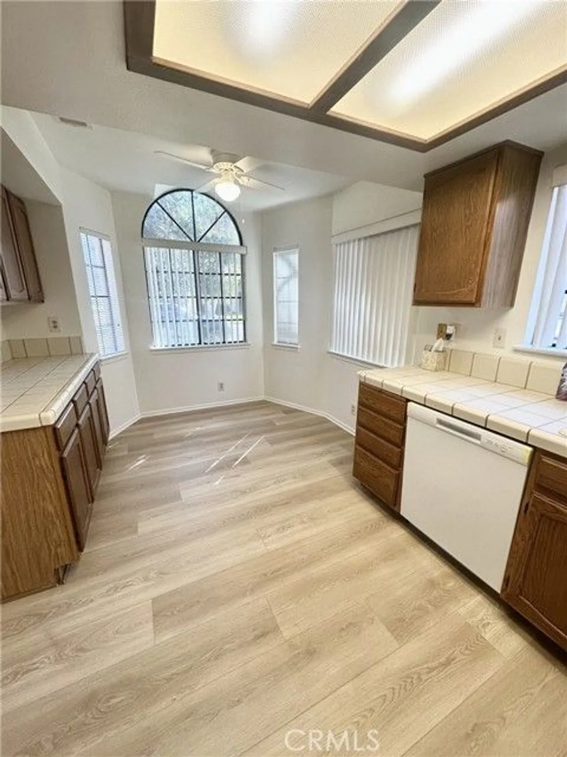 Property Slideshow image 5 of 26 | 11718 oak st, Apple Valley, CA, 92308