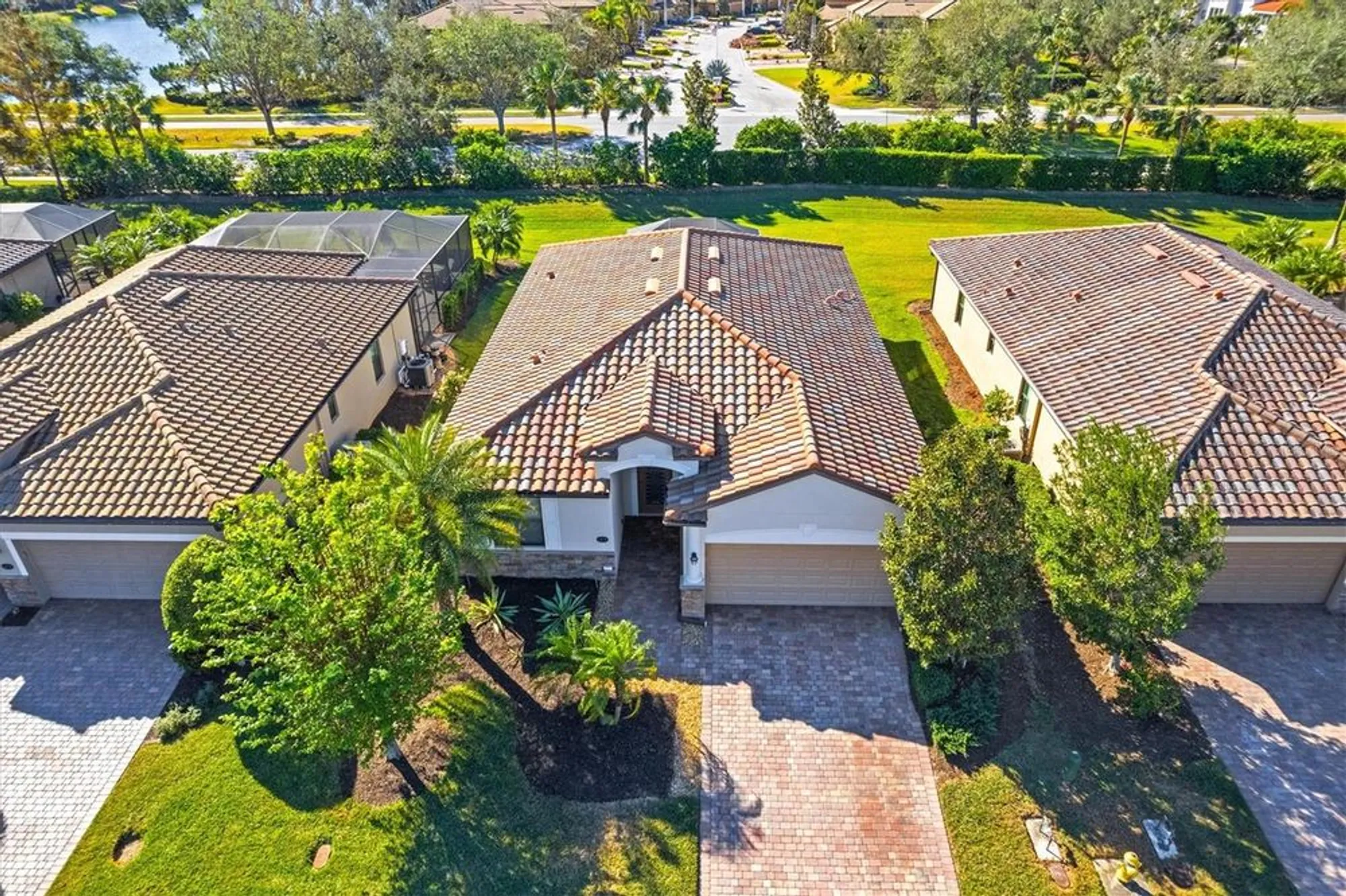 Property Slideshow image 27 of 92 | 6870 willowshire way, Bradenton, FL, 34212