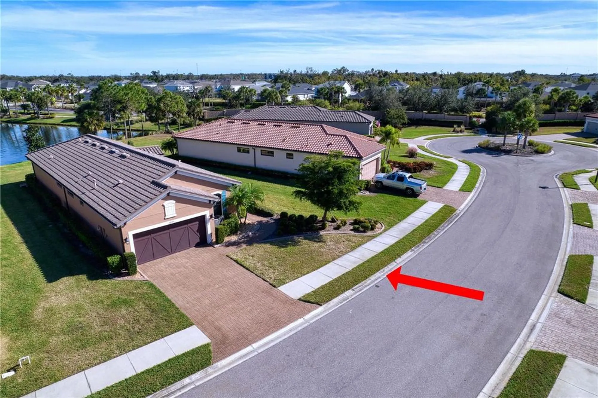 Property Slideshow image 8 of 56 | 10124 saint francis ter, Palmetto, FL, 34221