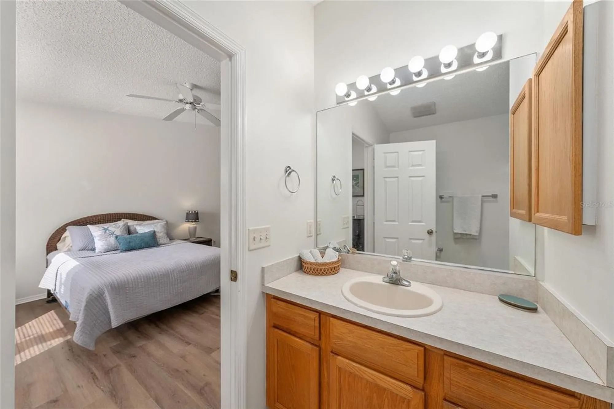 Property Slideshow image 23 of 34 | 16966 se 94th sunnybrook cir, The Villages, FL, 32162