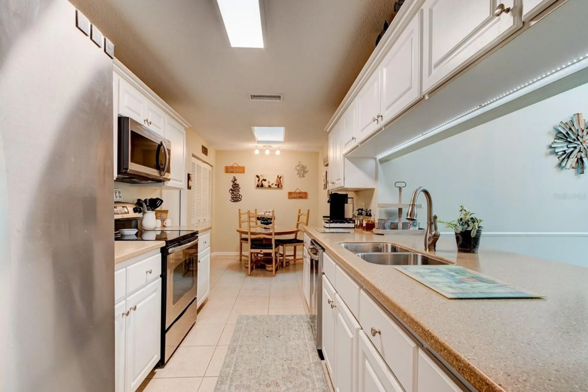 Property Slideshow image 8 of 28 | 116 duck hawk cir 3040, Daytona Beach, FL, 32119