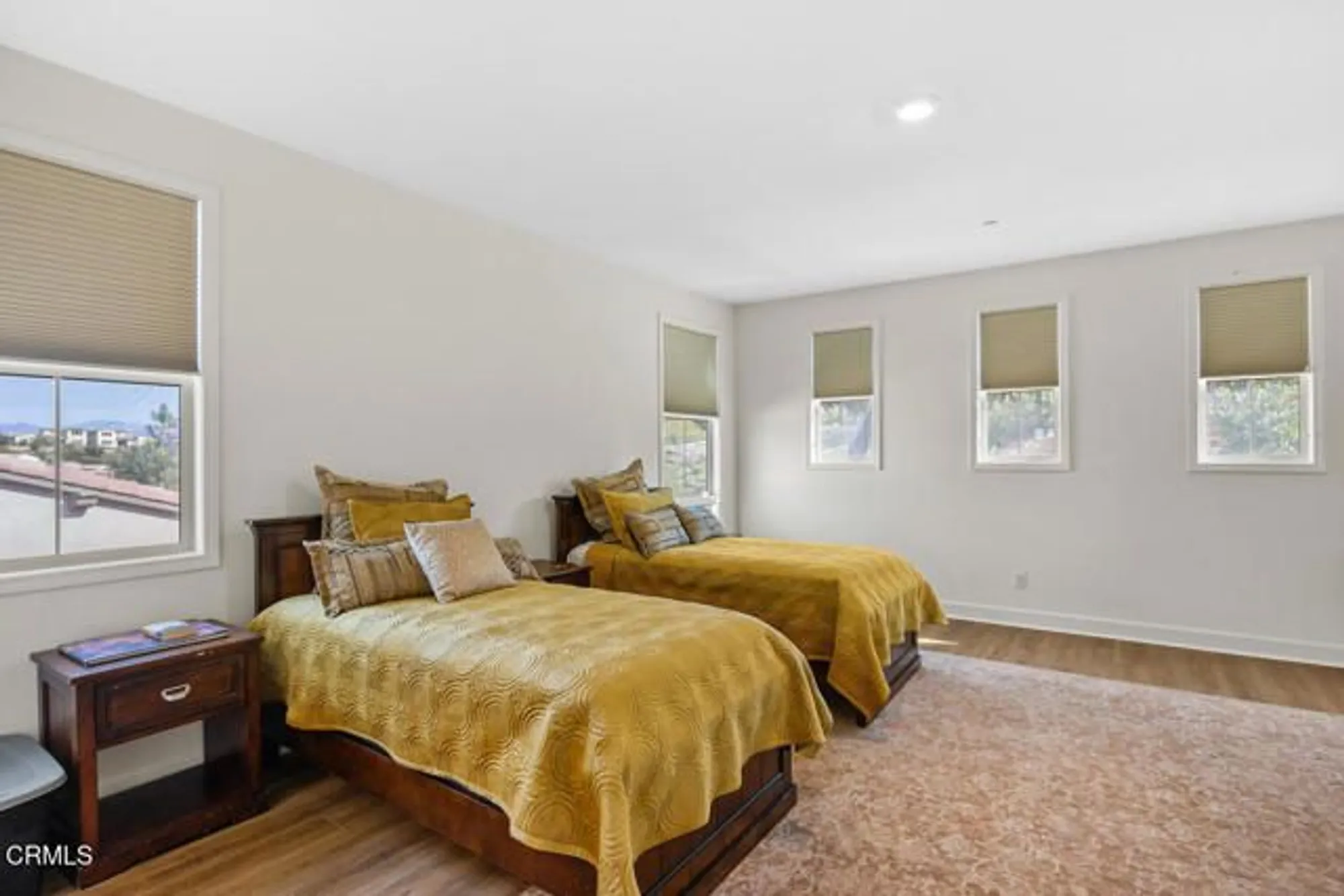 Property Slideshow image 34 of 76 | 2188 jovana ct, Camarillo, CA, 93012