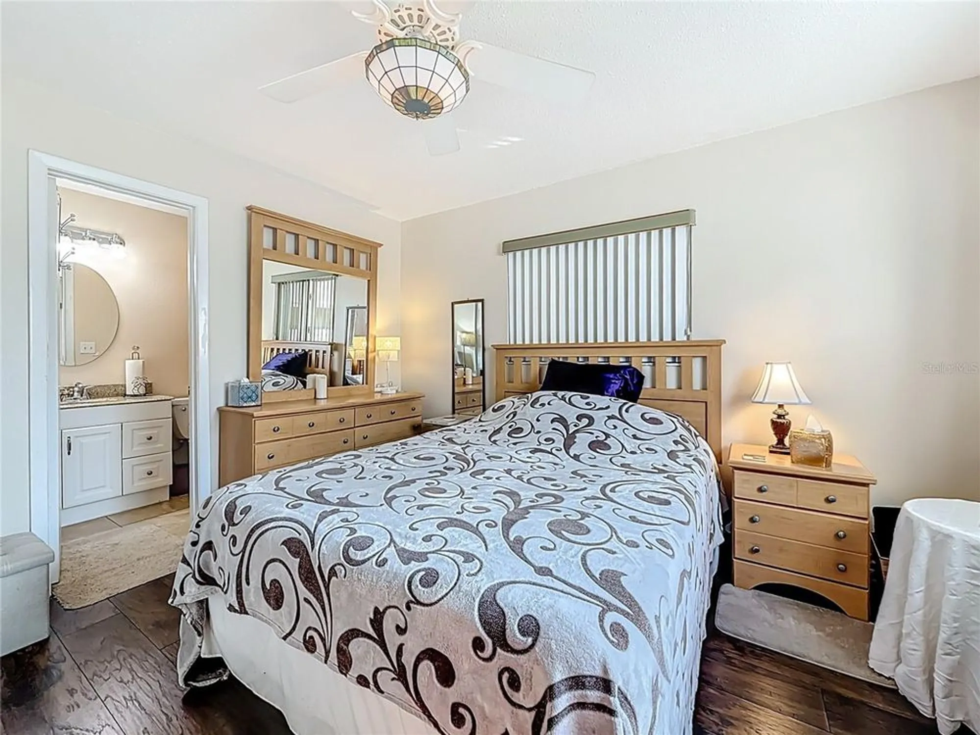 Property Slideshow image 21 of 45 | 9729 36th way n # 4, Pinellas Park, FL, 33782