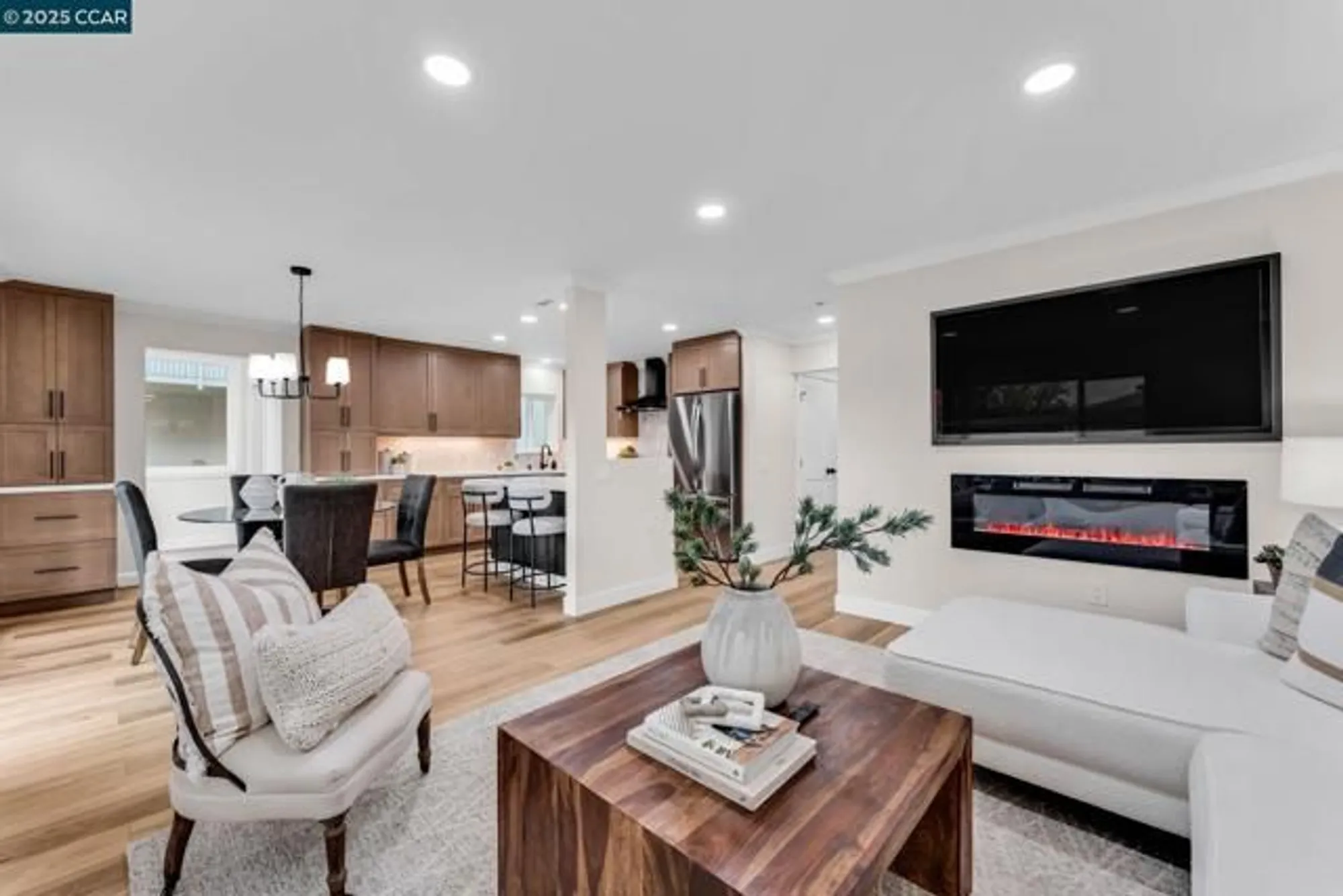 Property Slideshow image 1 of 49 | 1216 fairlawn ct 8, Walnut Creek, CA, 94595