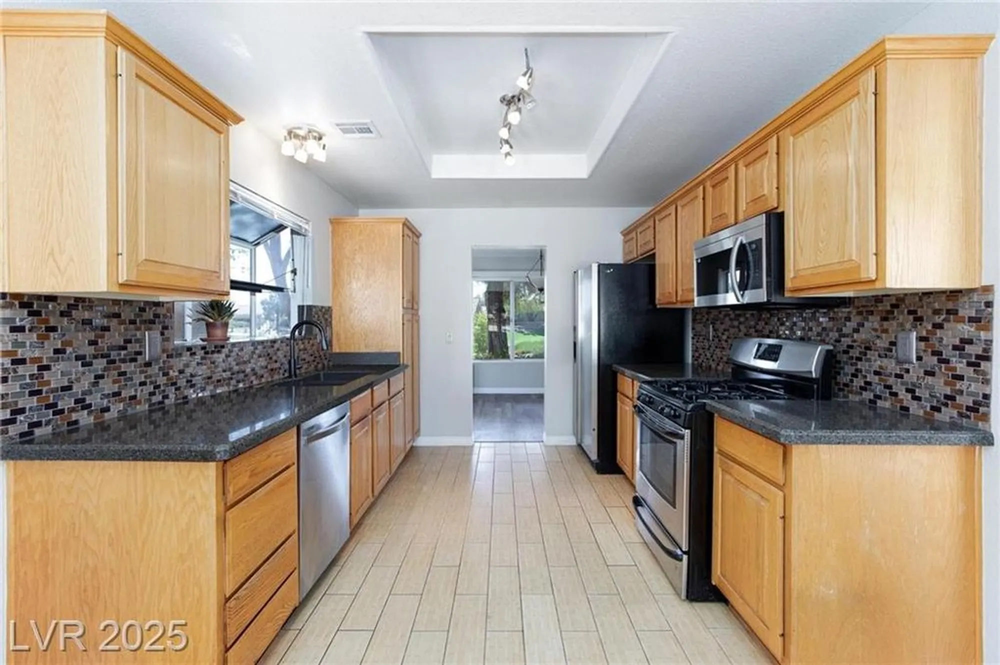 Property Slideshow image 13 of 39 | 8925 litchfield ave, Las Vegas, NV, 89134