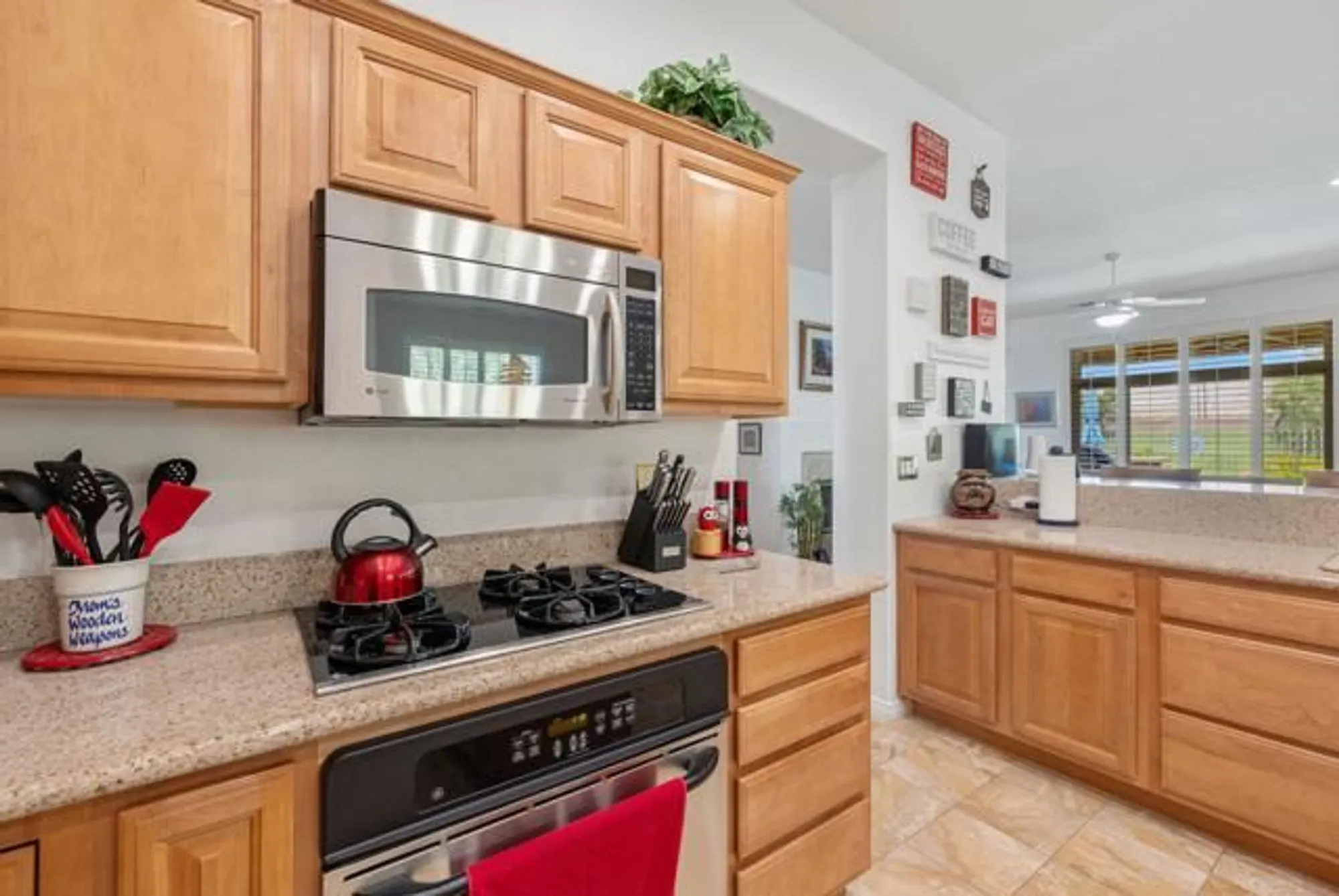 Property Slideshow image 21 of 59 | 78802 falsetto dr, Palm Desert, CA, 92211