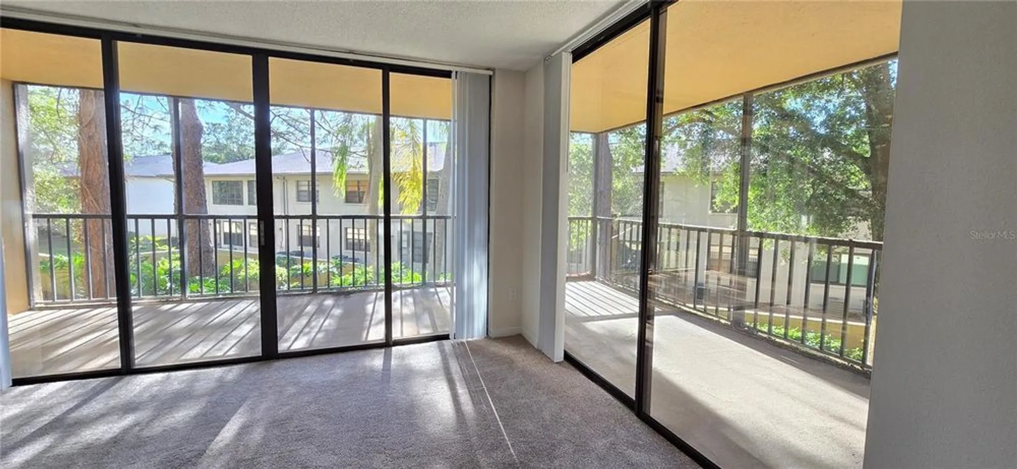 Property Slideshow image 7 of 65 | 3076 eastland blvd 106, Clearwater, FL, 33761