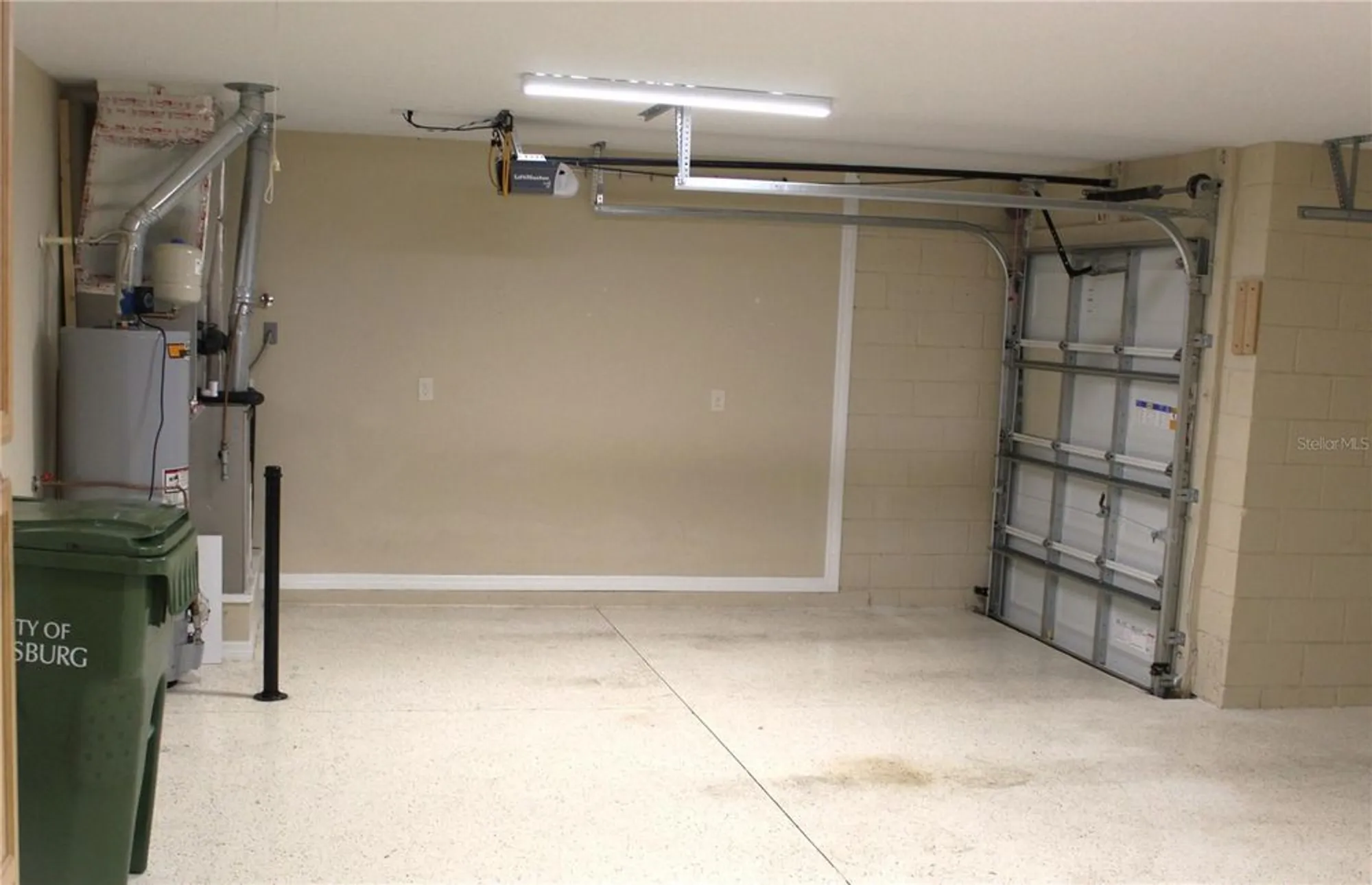 Property Slideshow image 28 of 46 | 3621 arlington ridge blvd, Leesburg, FL, 34748