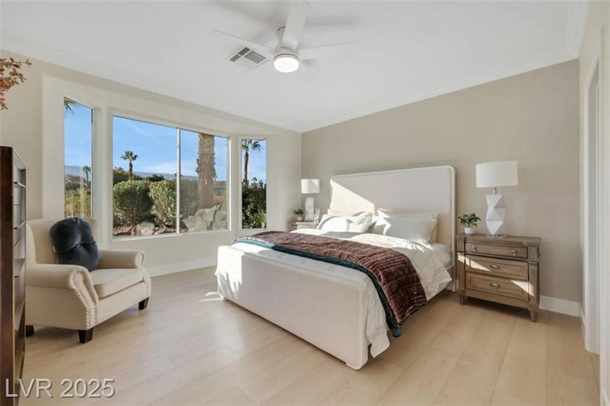 Property Slideshow image 22 of 38 | 4987 pensier st, Las Vegas, NV, 89135
