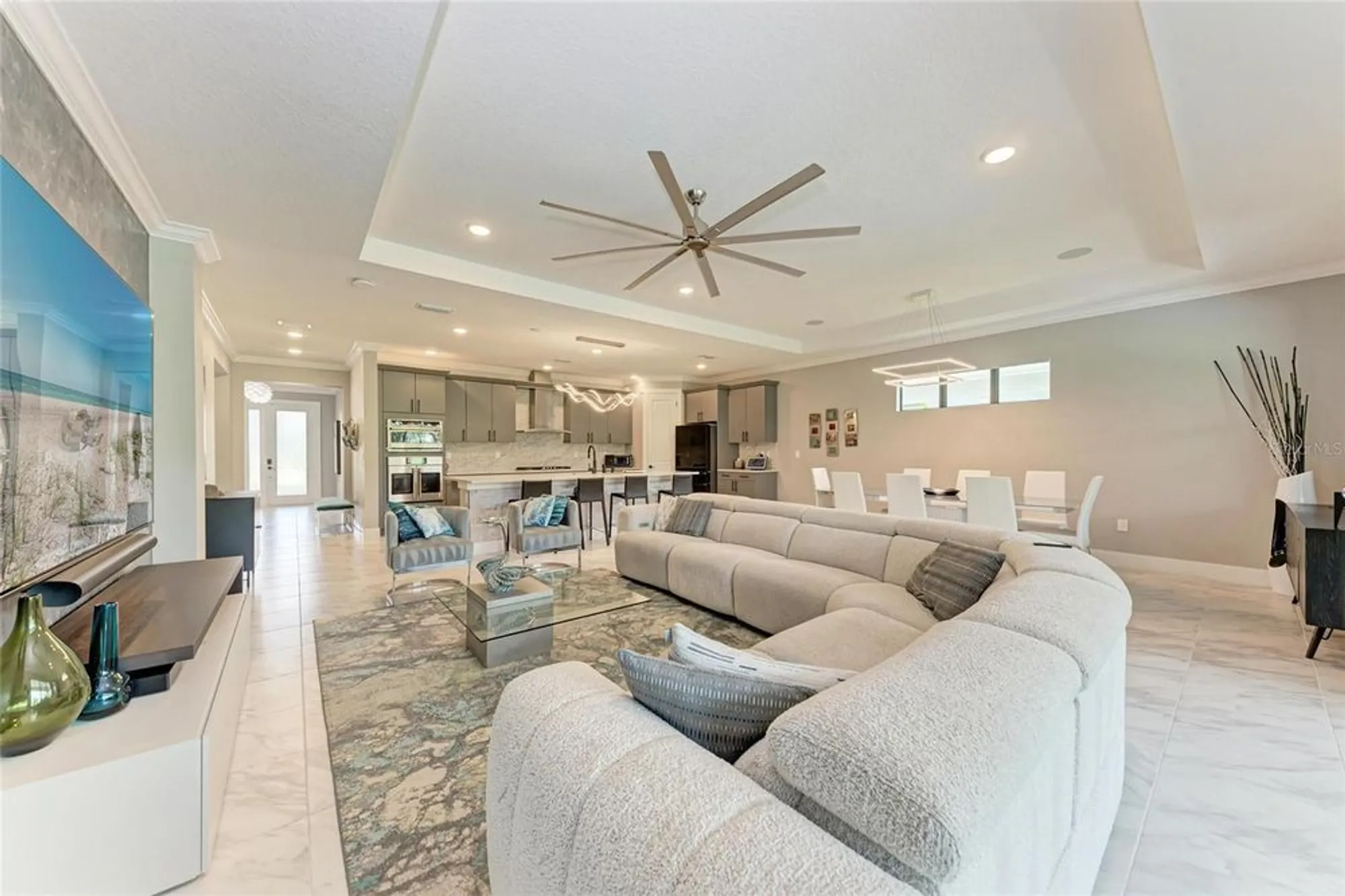 Property Slideshow image 8 of 83 | 17814 cresswind ter, Bradenton, FL, 34211