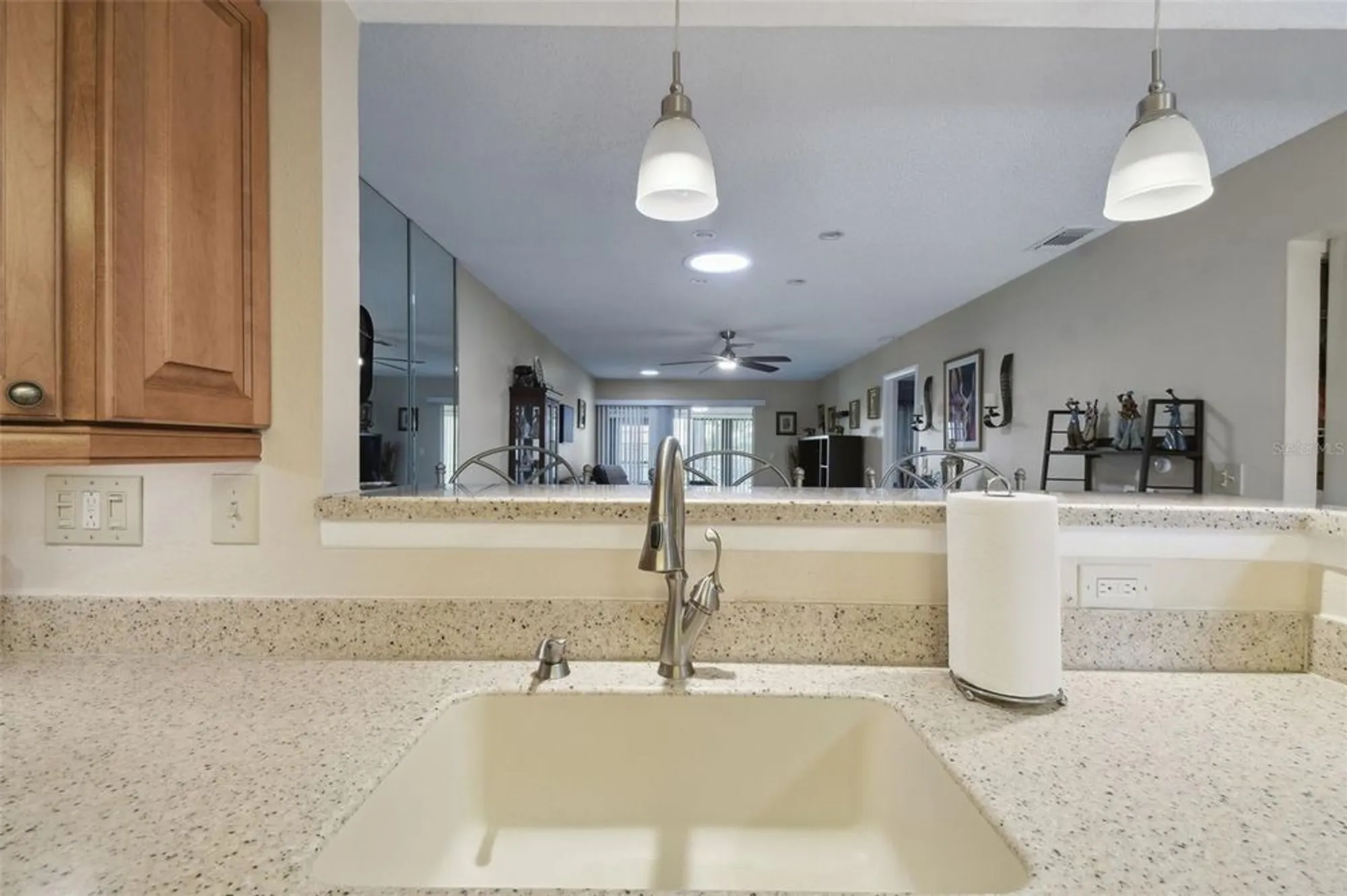 Property Slideshow image 12 of 89 | 8130 braddock cir 3, Port Richey, FL, 34668
