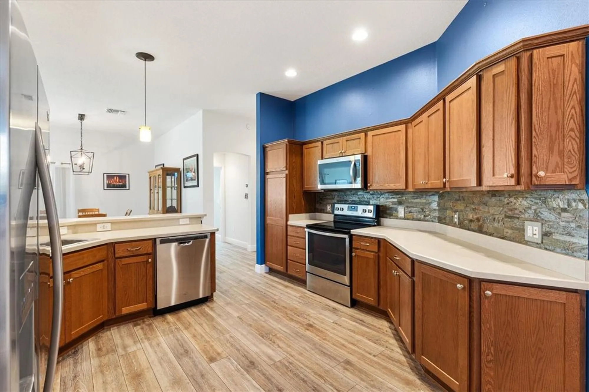 Property Slideshow image 4 of 39 | 3759 orient ave, The Villages, FL, 32163