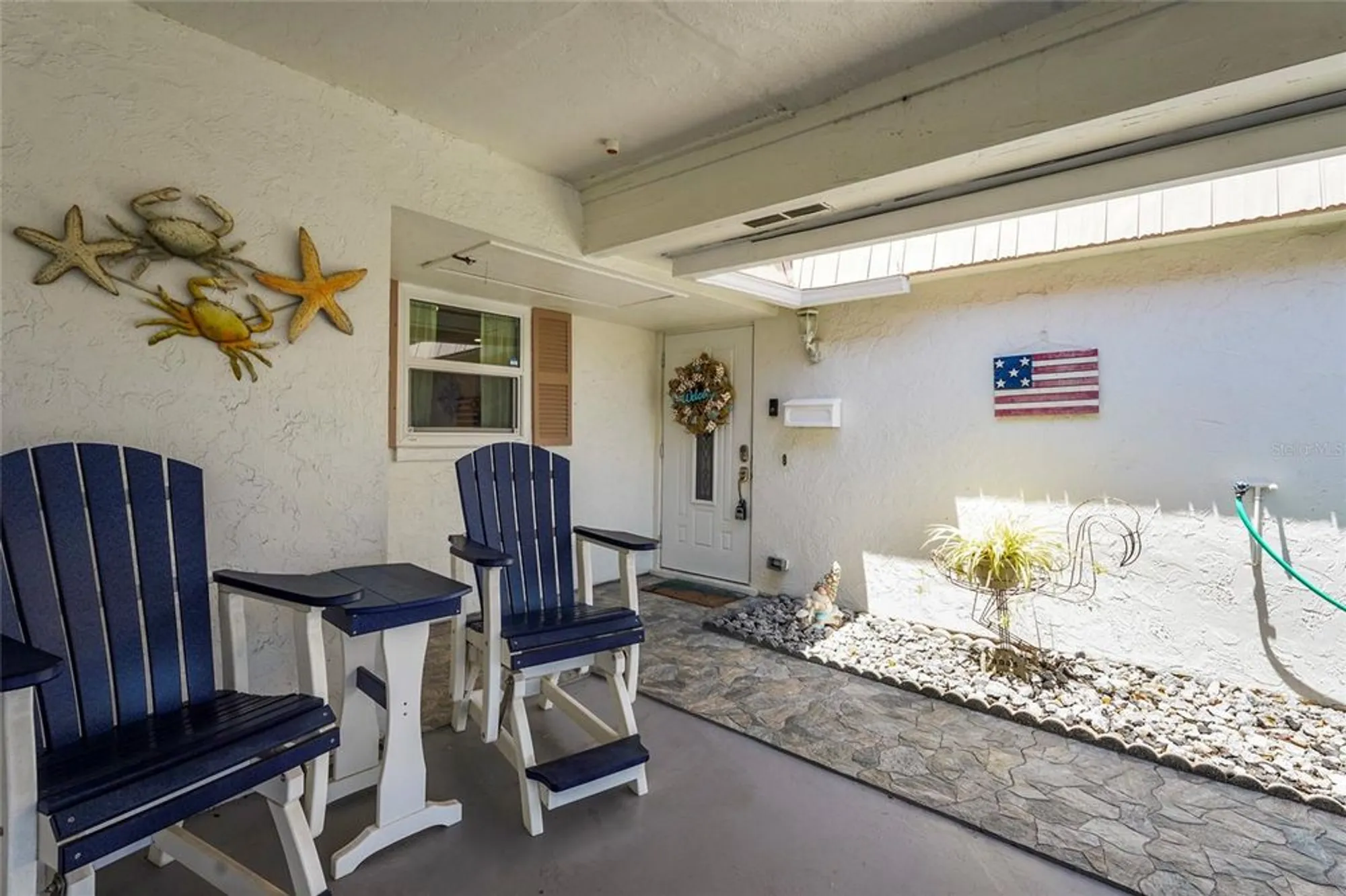 Property Slideshow image 4 of 39 | 2531 riverbluff pkwy # v181, Sarasota, FL, 34231