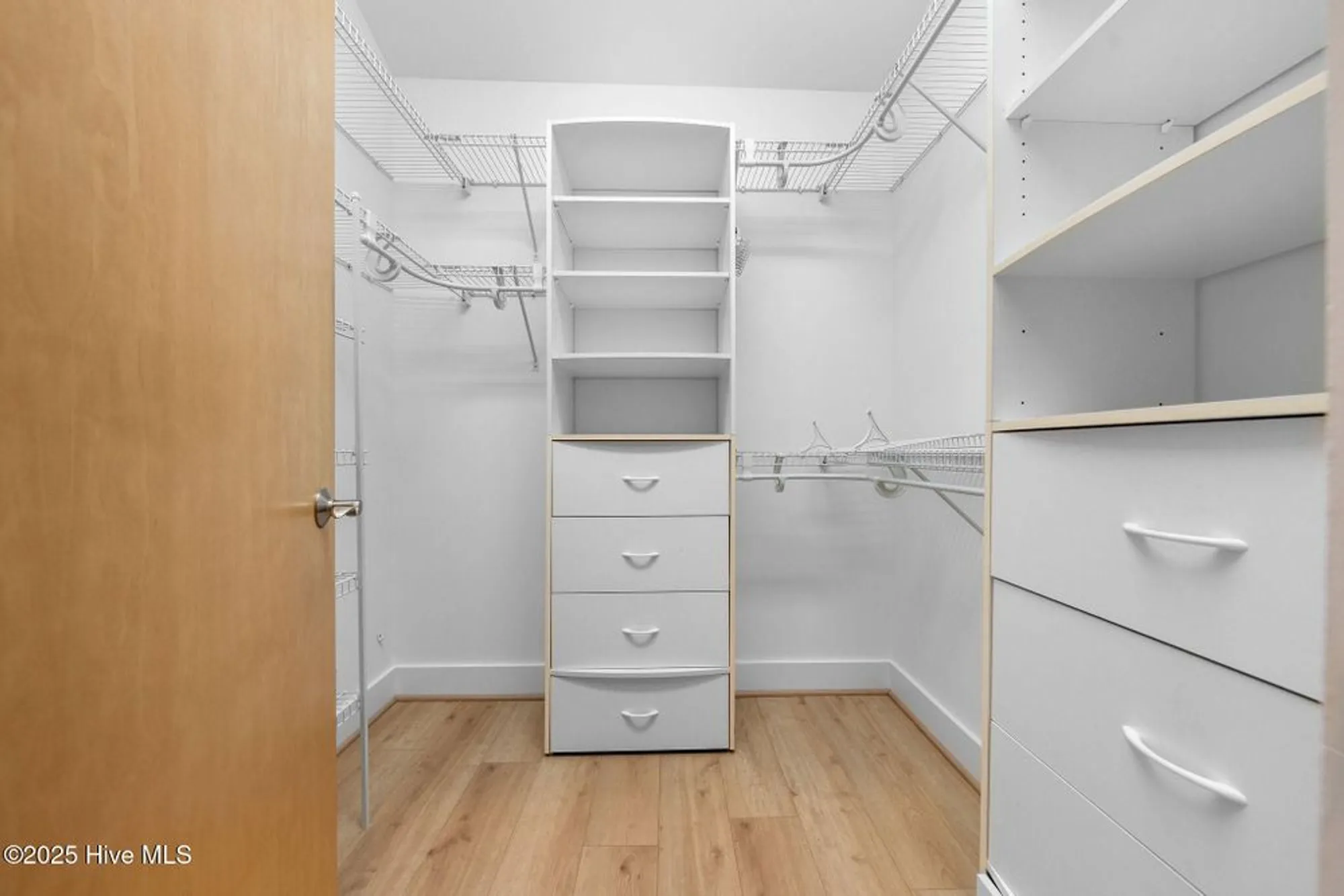 Property Slideshow image 27 of 76 | 2945 moorings way, Southport, NC, 28461