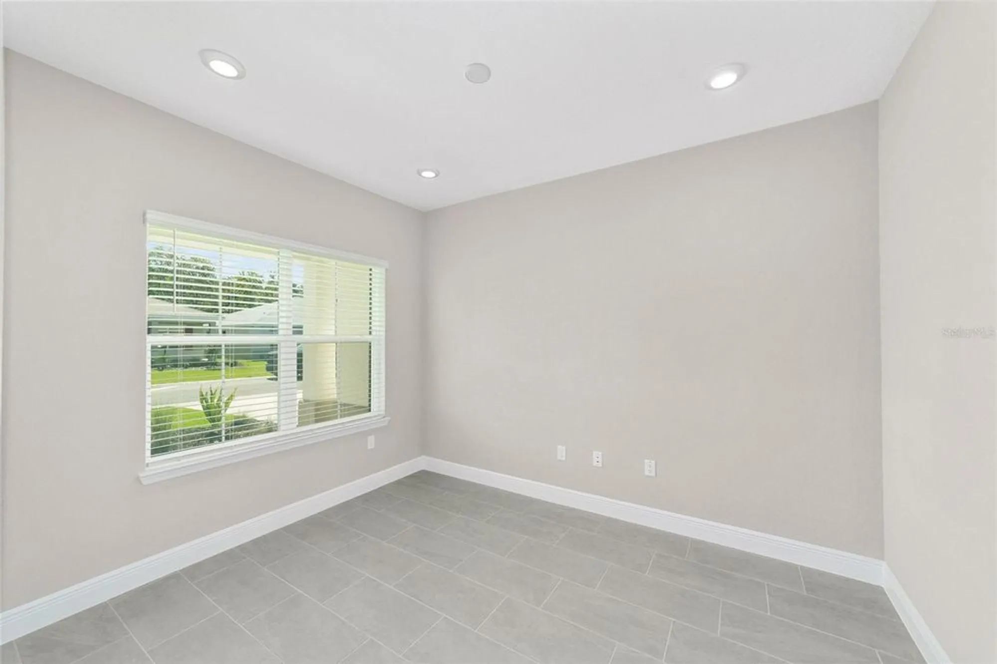 Property Slideshow image 27 of 37 | 10308 sw 105th ct, Ocala, FL, 34481