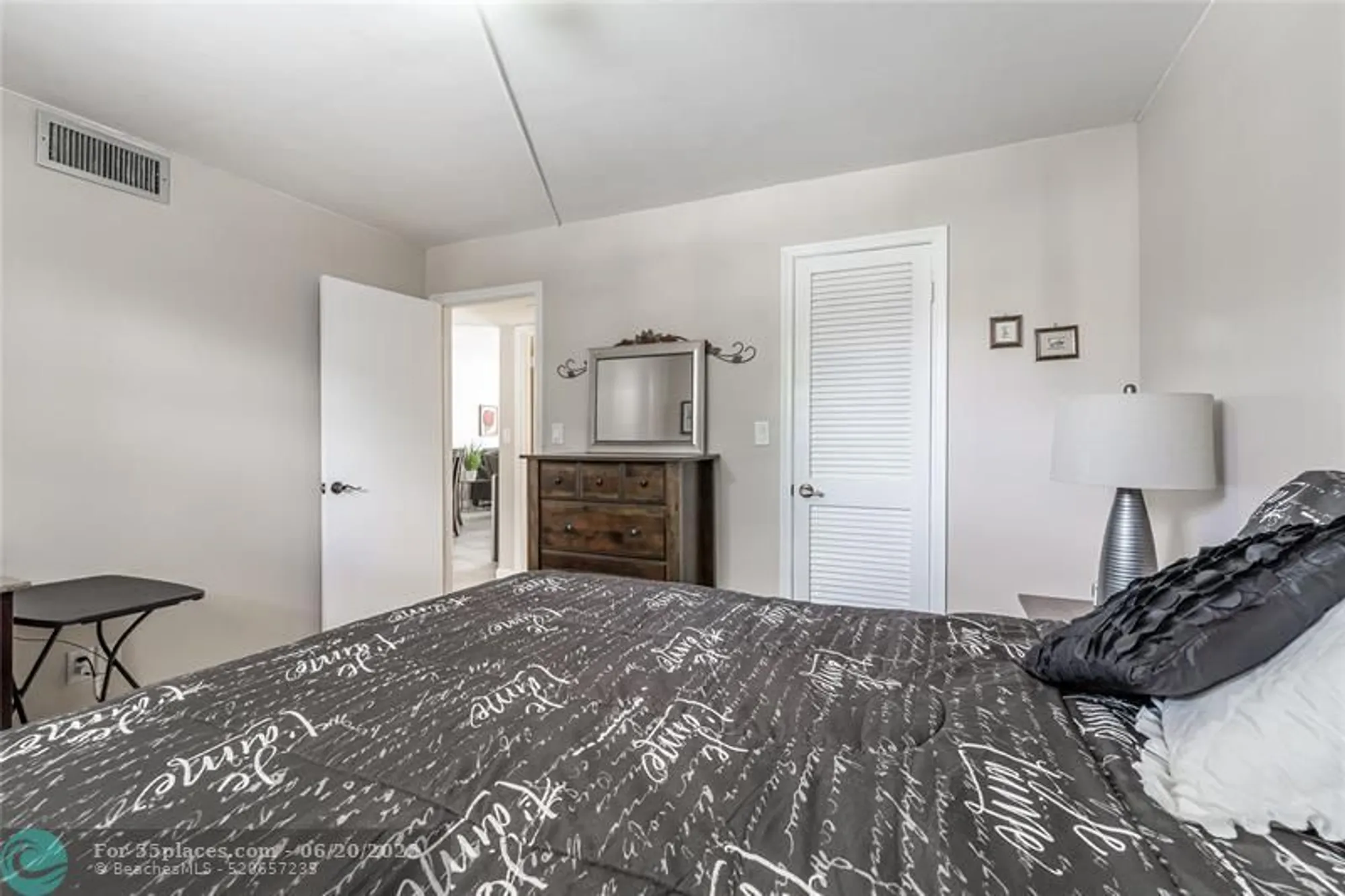 Property Slideshow image 17 of 23 | 411 s hollybrook dr apt 203, Pembroke Pines, FL, 33025