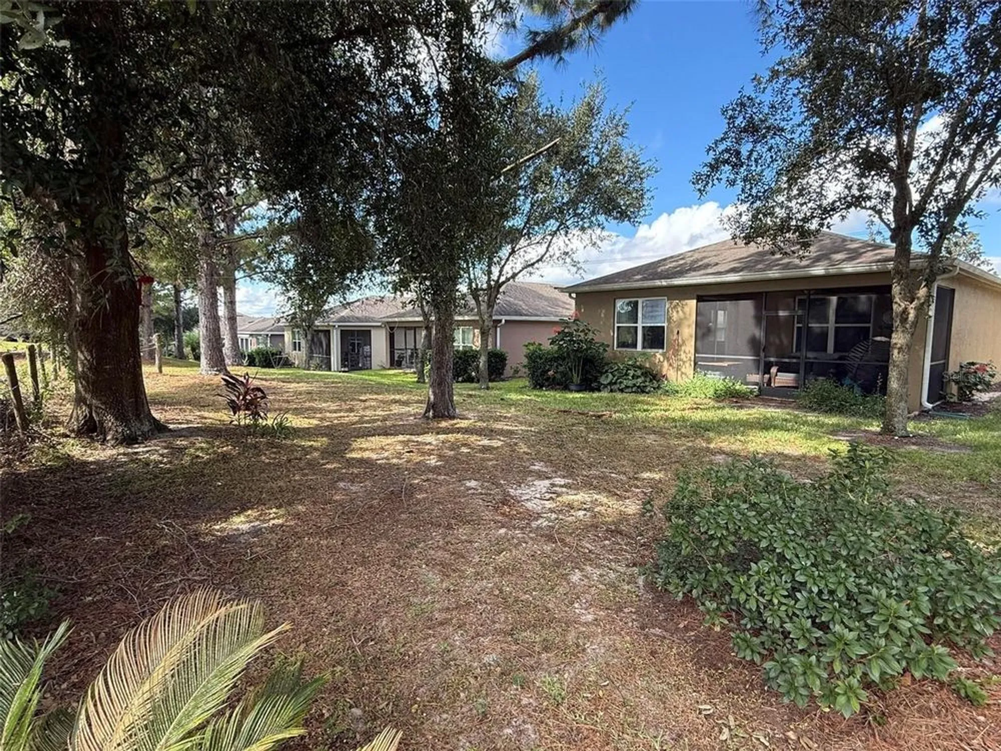 Property Slideshow image 26 of 29 | 21846 belgian ct, Mount Dora, FL, 32757