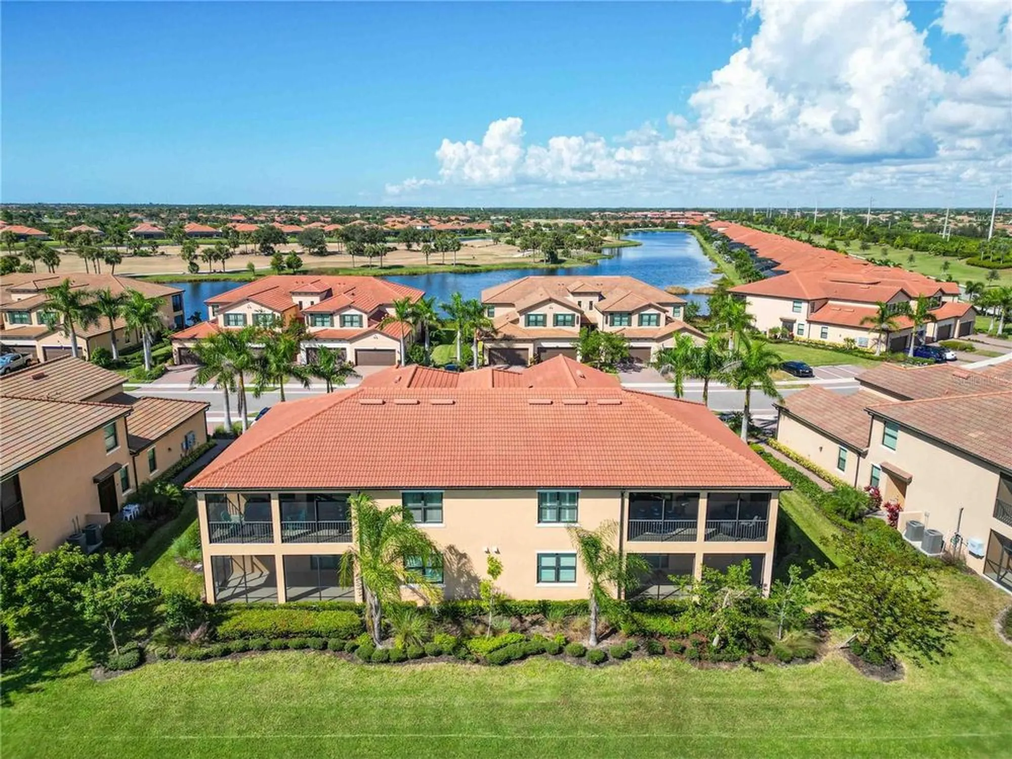 Property Slideshow image 43 of 92 | 10817 tarflower dr unit 201, Venice, FL, 34293