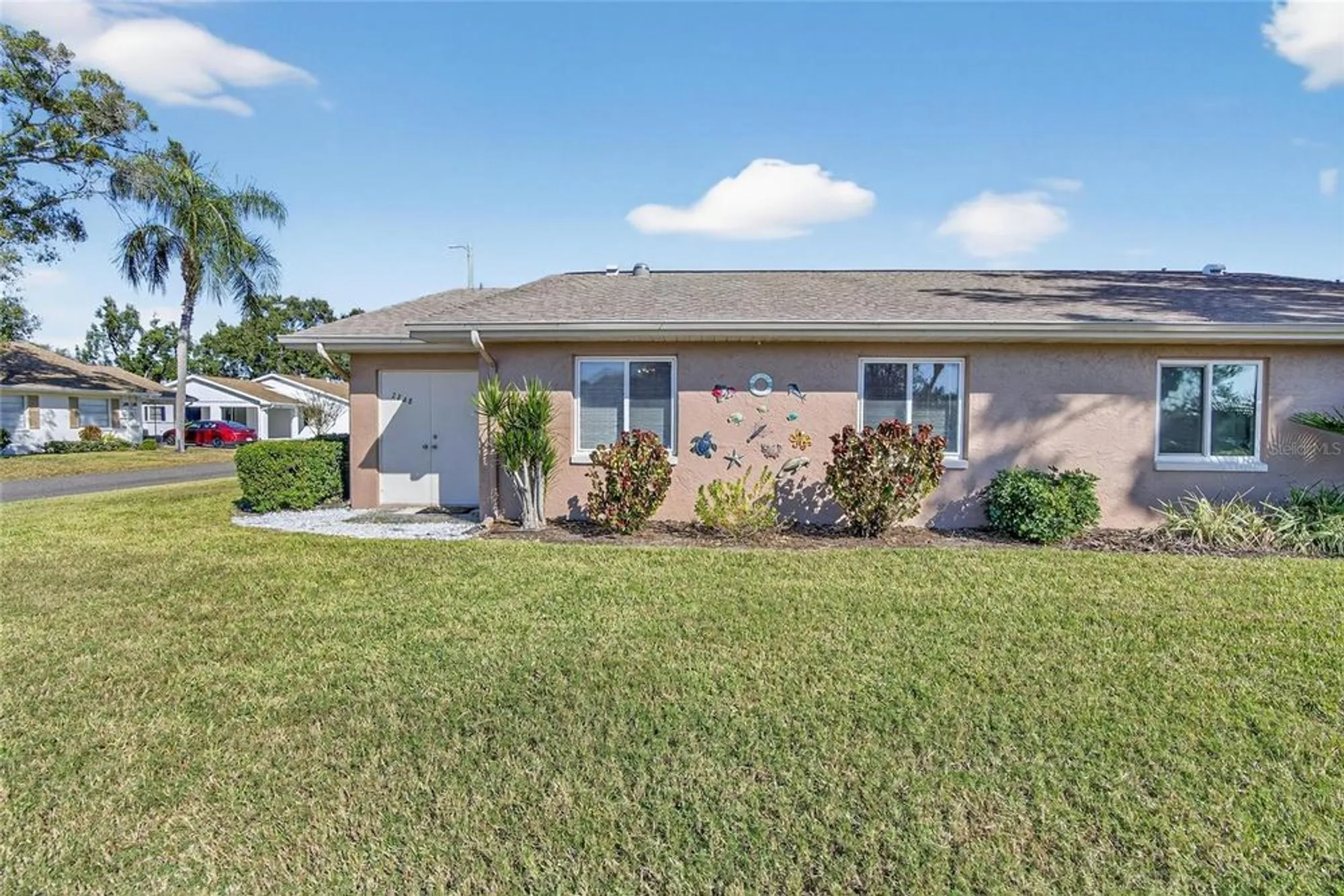 Property Slideshow image 38 of 62 | 2248 greenwich dr # 64, Sun City Center, FL, 33573