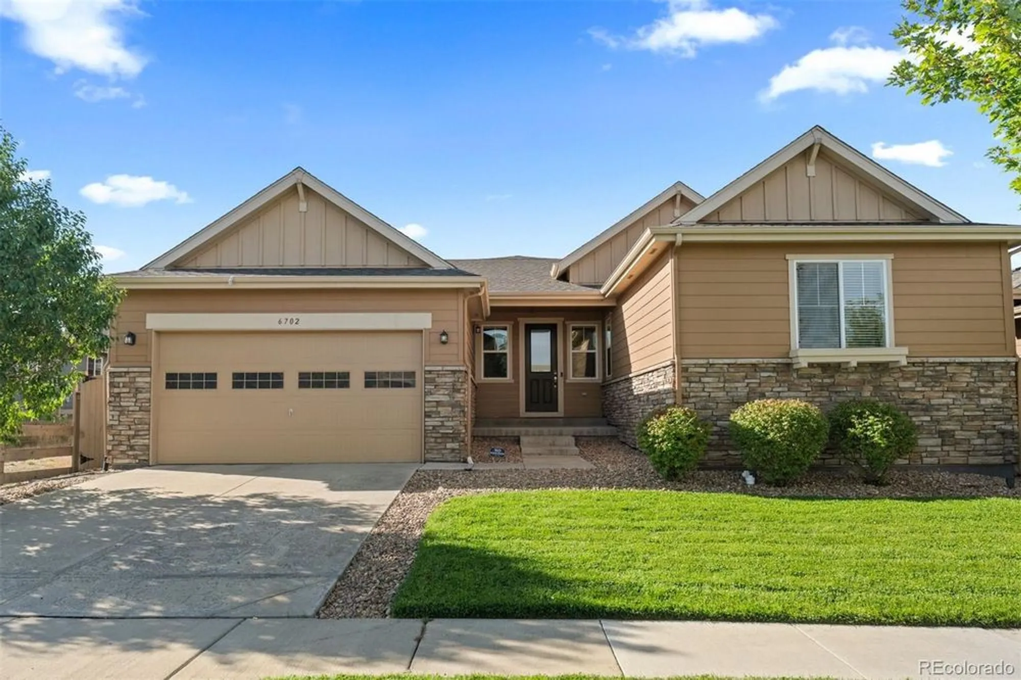 Property Slideshow image 1 of 40 | 6702 w asbury pl, Lakewood, CO, 80227