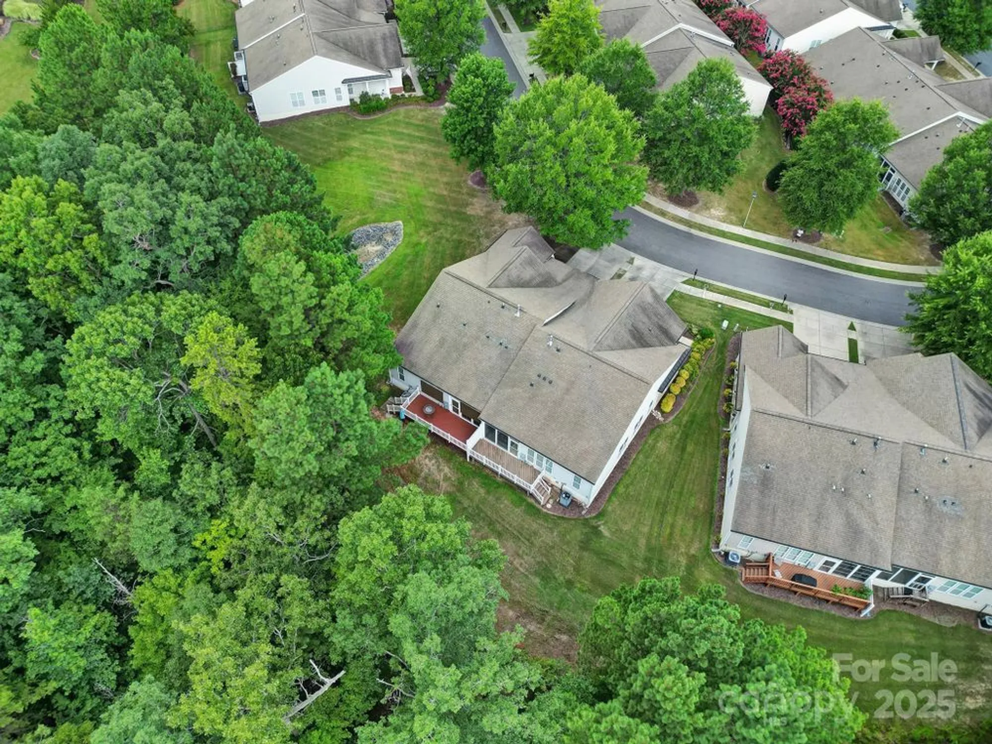 Property Slideshow image 34 of 38 | 2022 hudson ln, Indian Land, SC, 29707