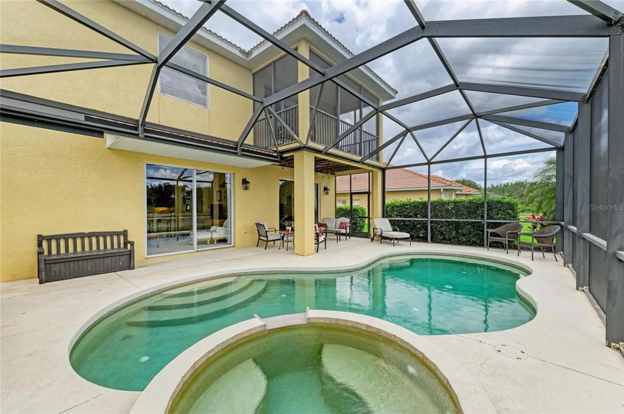 Property Slideshow image 4 of 89 | 235 river enclave ct, Bradenton, FL, 34212