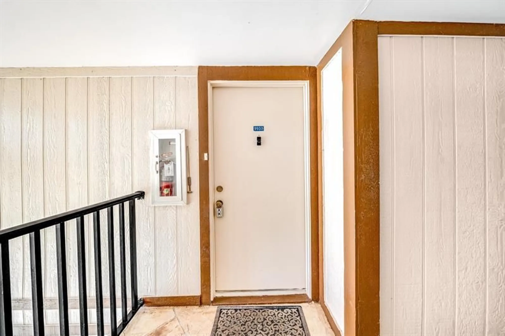 Property Slideshow image 4 of 30 | 9933 n belfort cir 201, Tamarac, FL, 33321